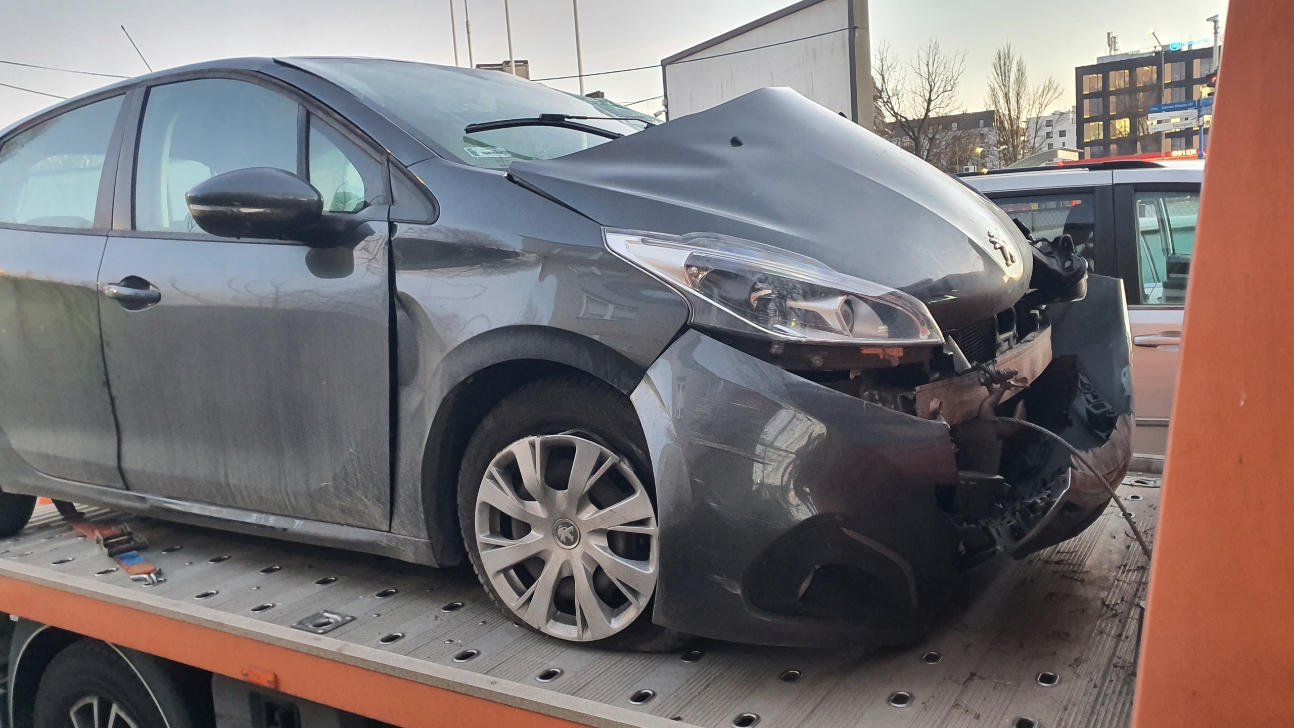 PEUGEOT 208 (CA_, CC_) 1.2 82 KM