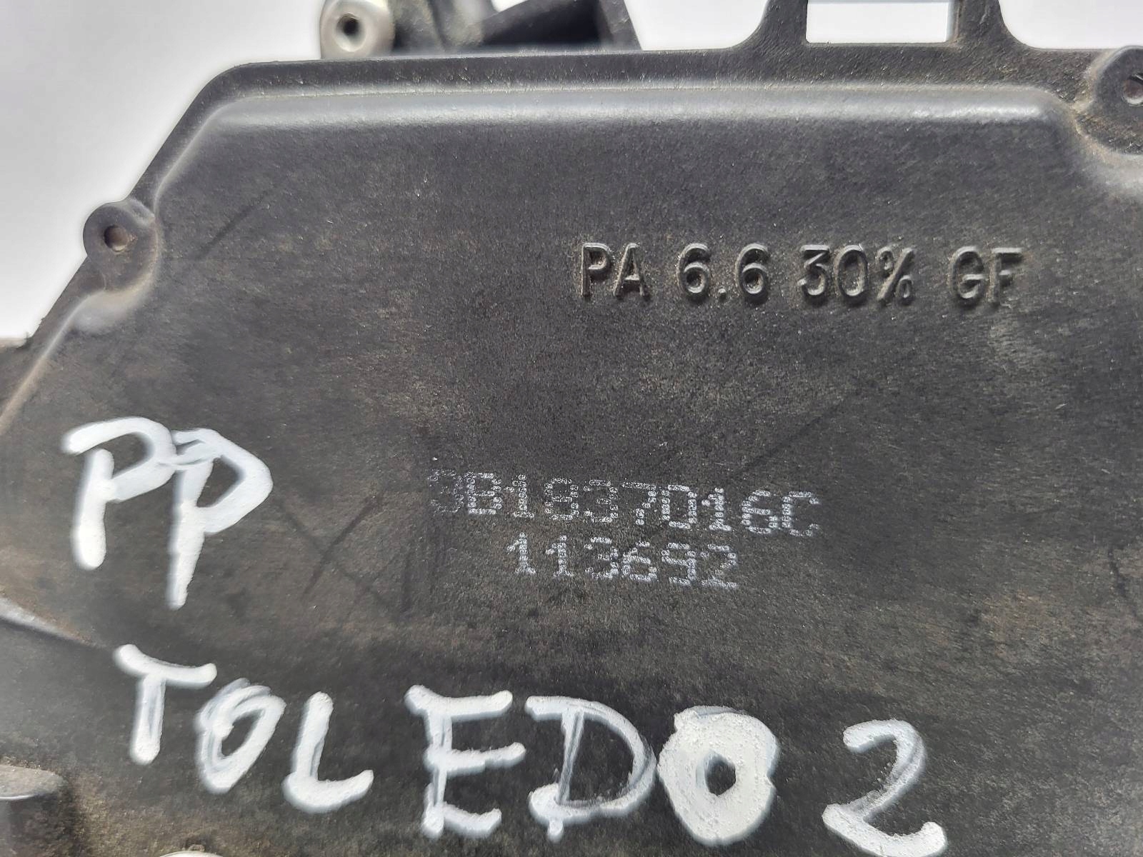 lock door right front Seat Toledo II 1.9 TDI 3B1837016C