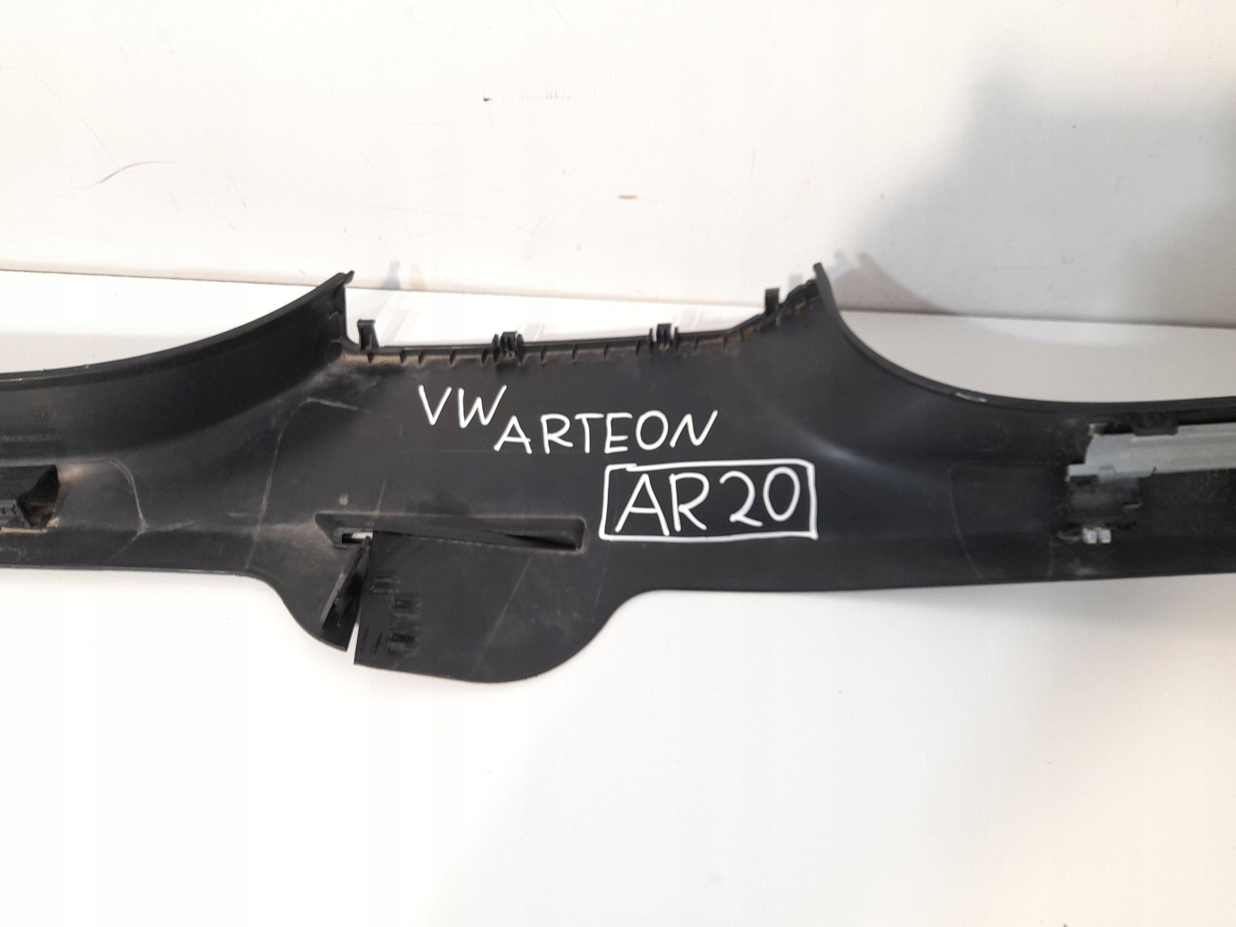 Volkswagen Arteon 3G8 moulding threshold left 3G8853371 (AR20)