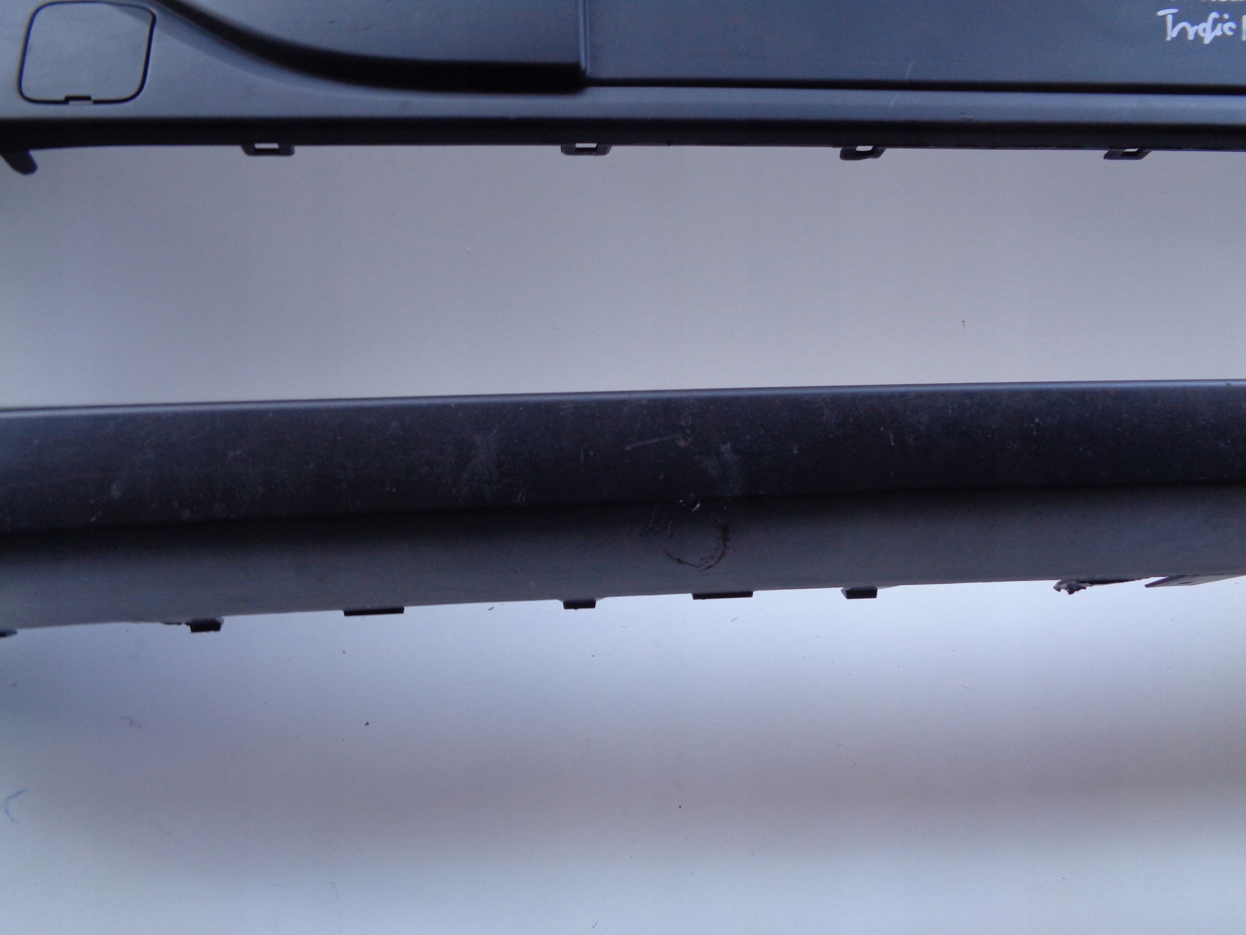 front bumper RENAULT TRAFIC III 14- NR 46292