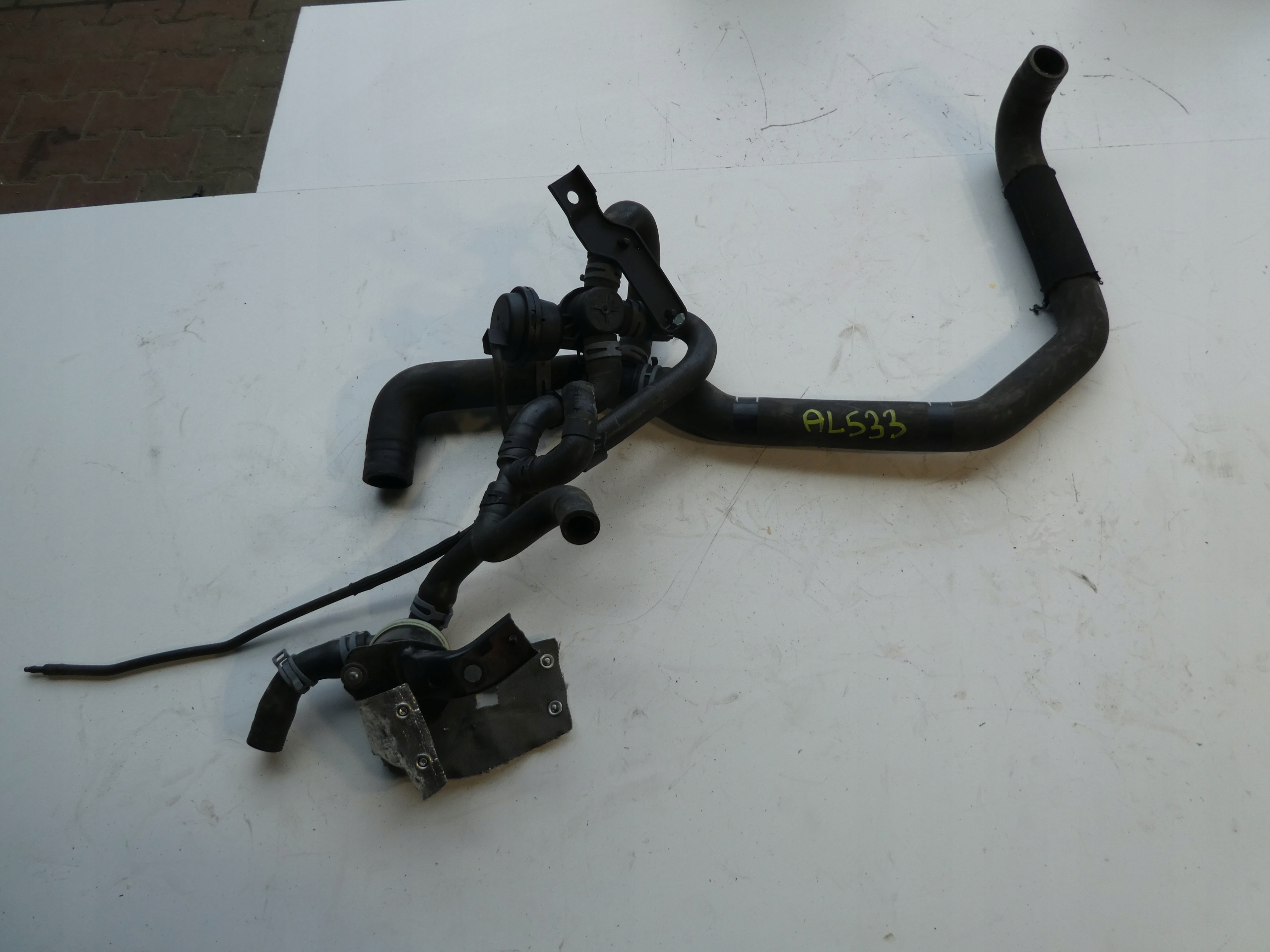 crijevo prijenos AUDI VW ventil vode 1J0819809