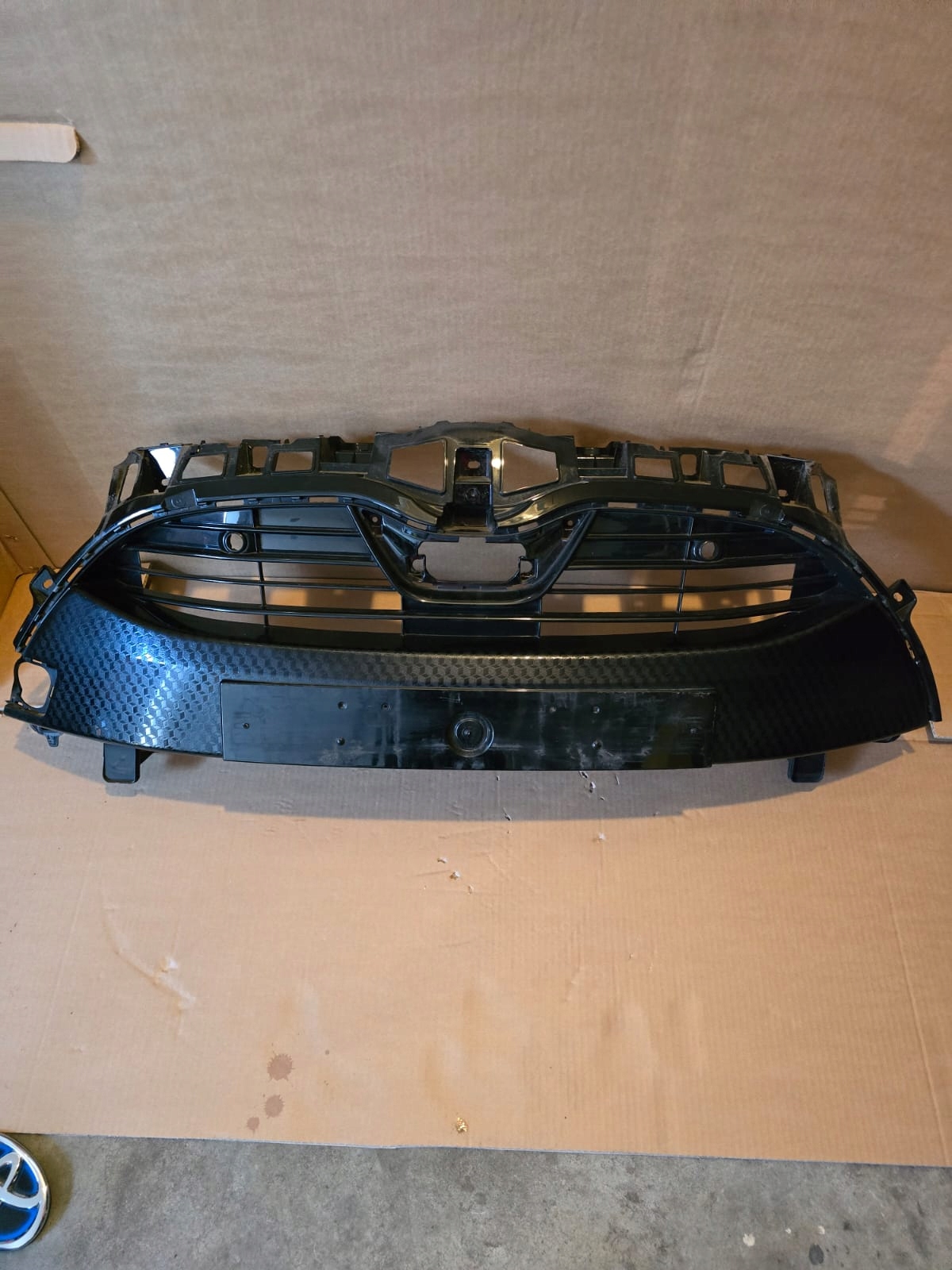 Toyota Yaris IV XP21 Kühlergrill FRONTGRILL Kühlergitter 531010DB60A - Thumbnail 1