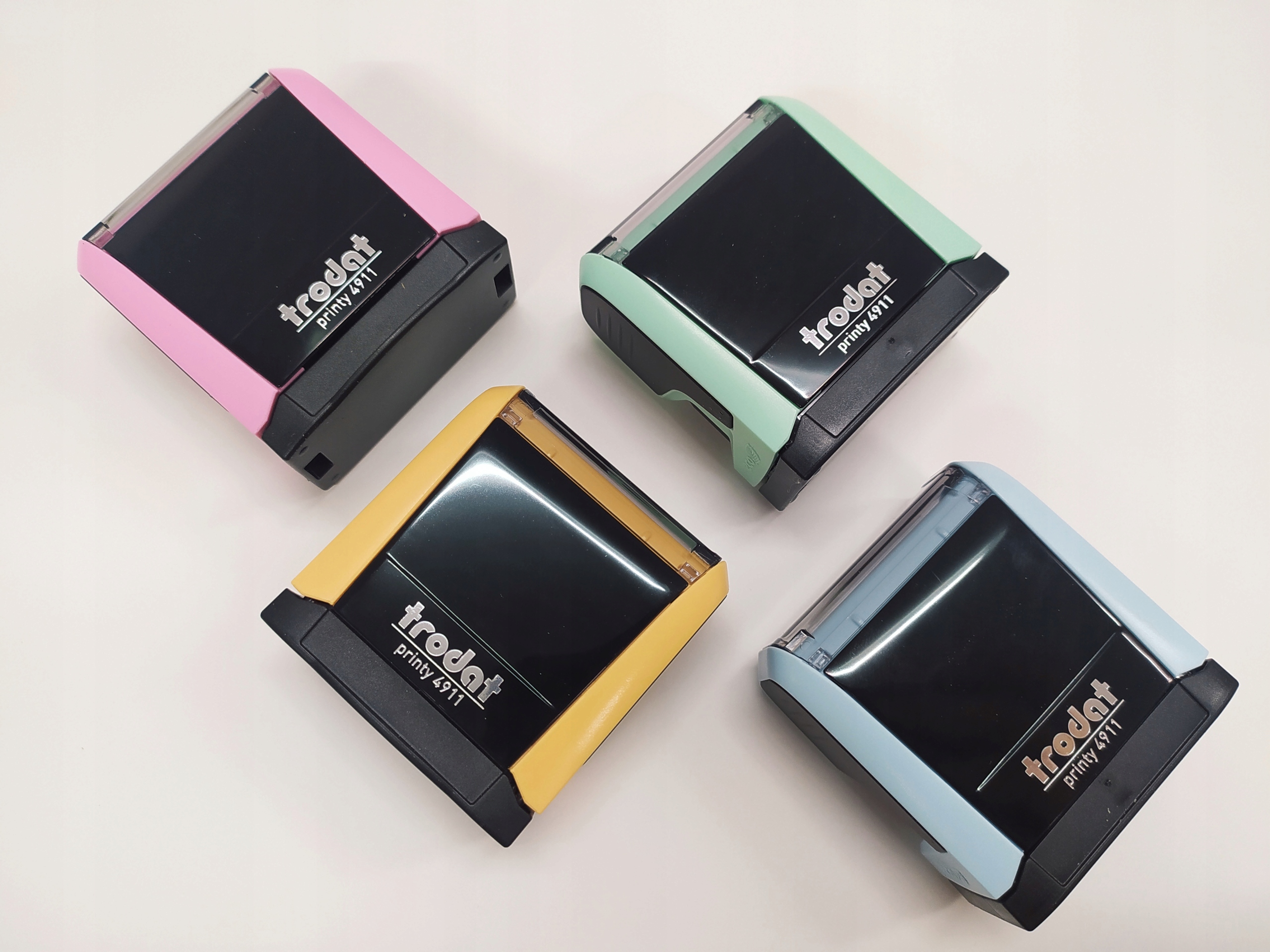 PIECZĄTKA FIRMOWA AUTOMAT TRODAT 4911 5 linii 38x14mm PASTEL TURKUS JAKOŚĆ EAN (GTIN) 190084795951