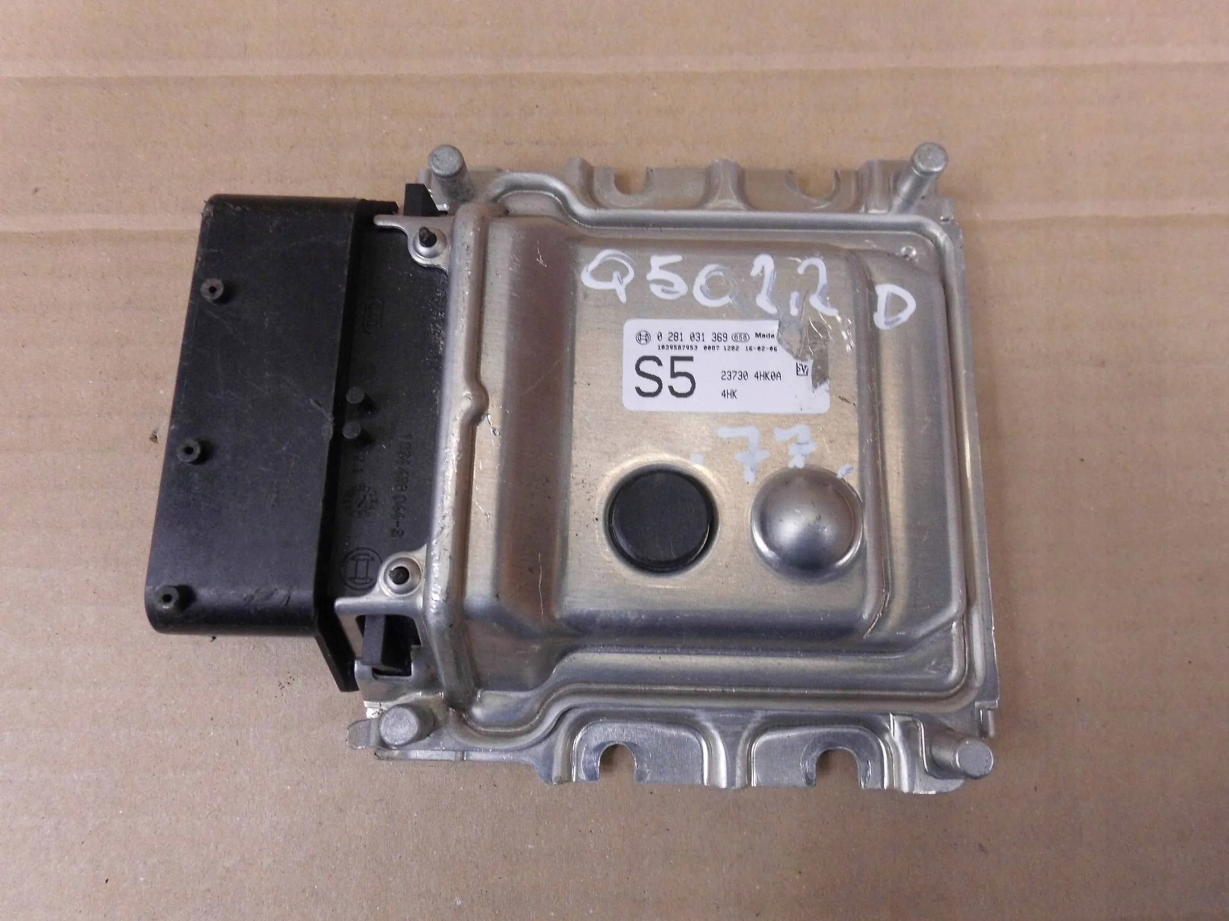 Infiniti Q50 control unit 0281031369 23730 4HK0A