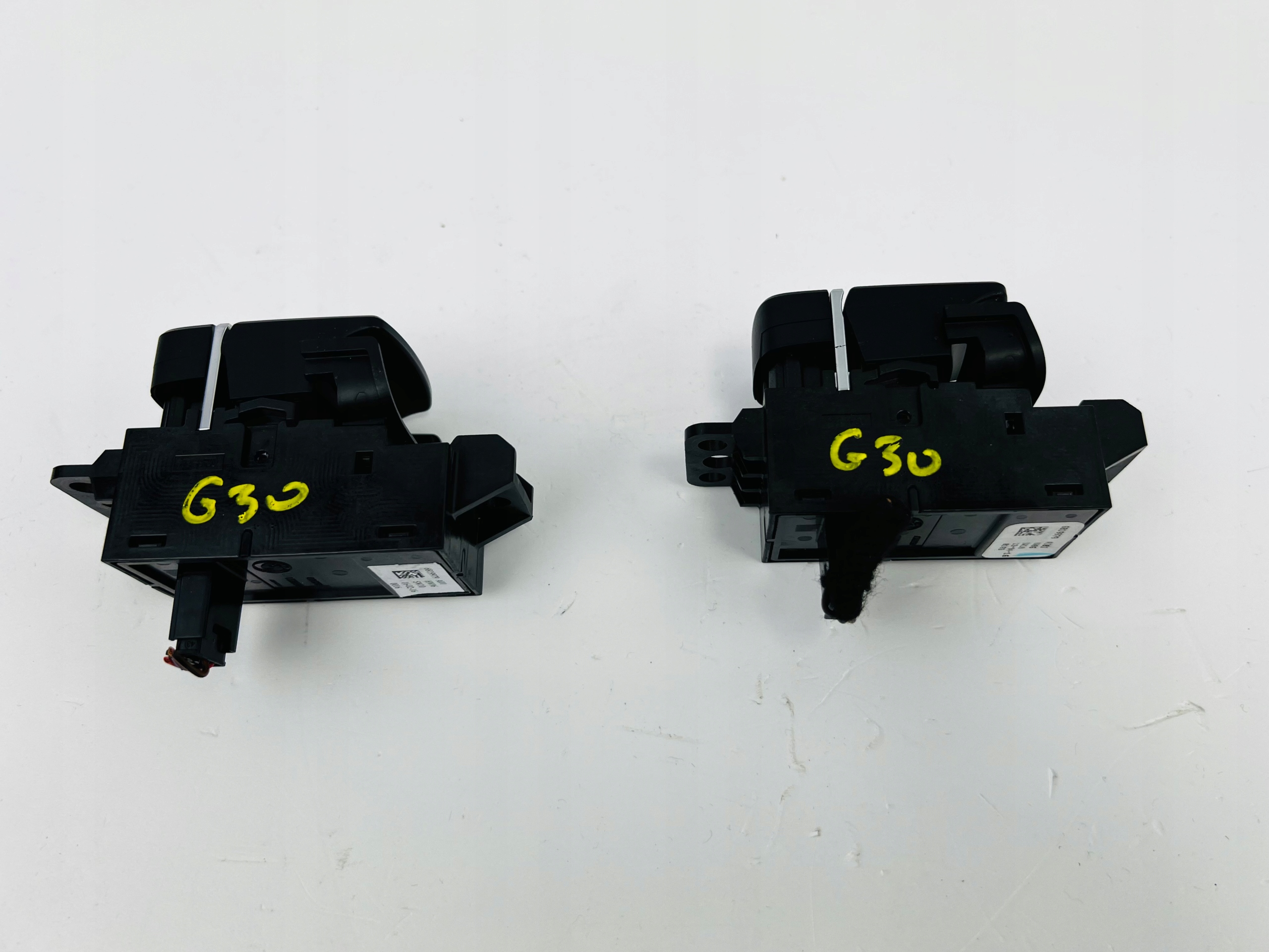 switch electric brake BMW G30 G01 6819979