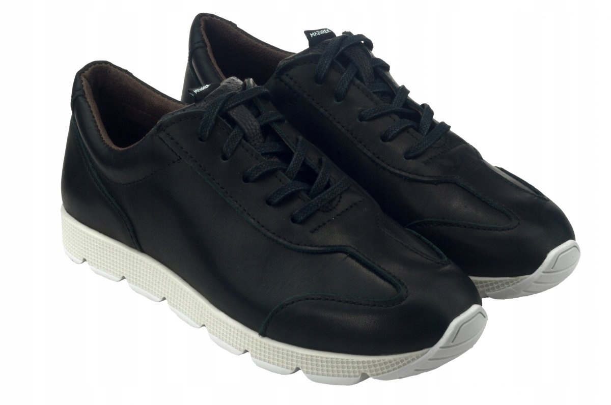 Półbuty Mazurek 1362 Black sznurowane 39
