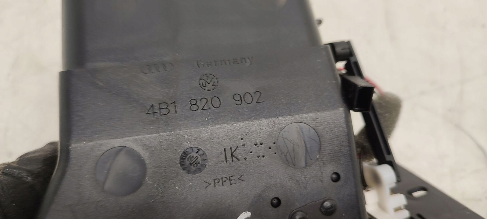 Kratki grid air conditioning devices Audi A6 C5 1,8T