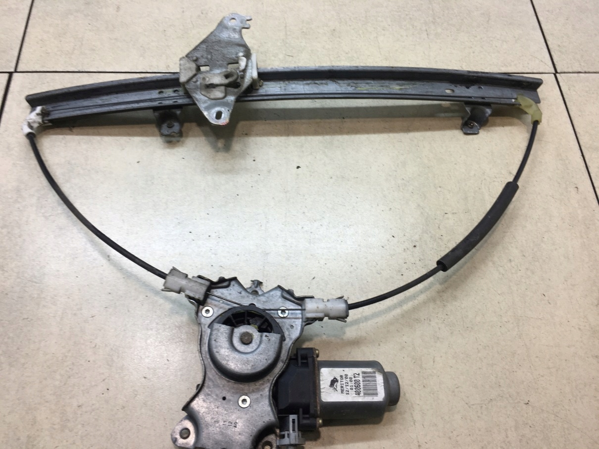window regulator right front PRIMERA P11 2 PIN