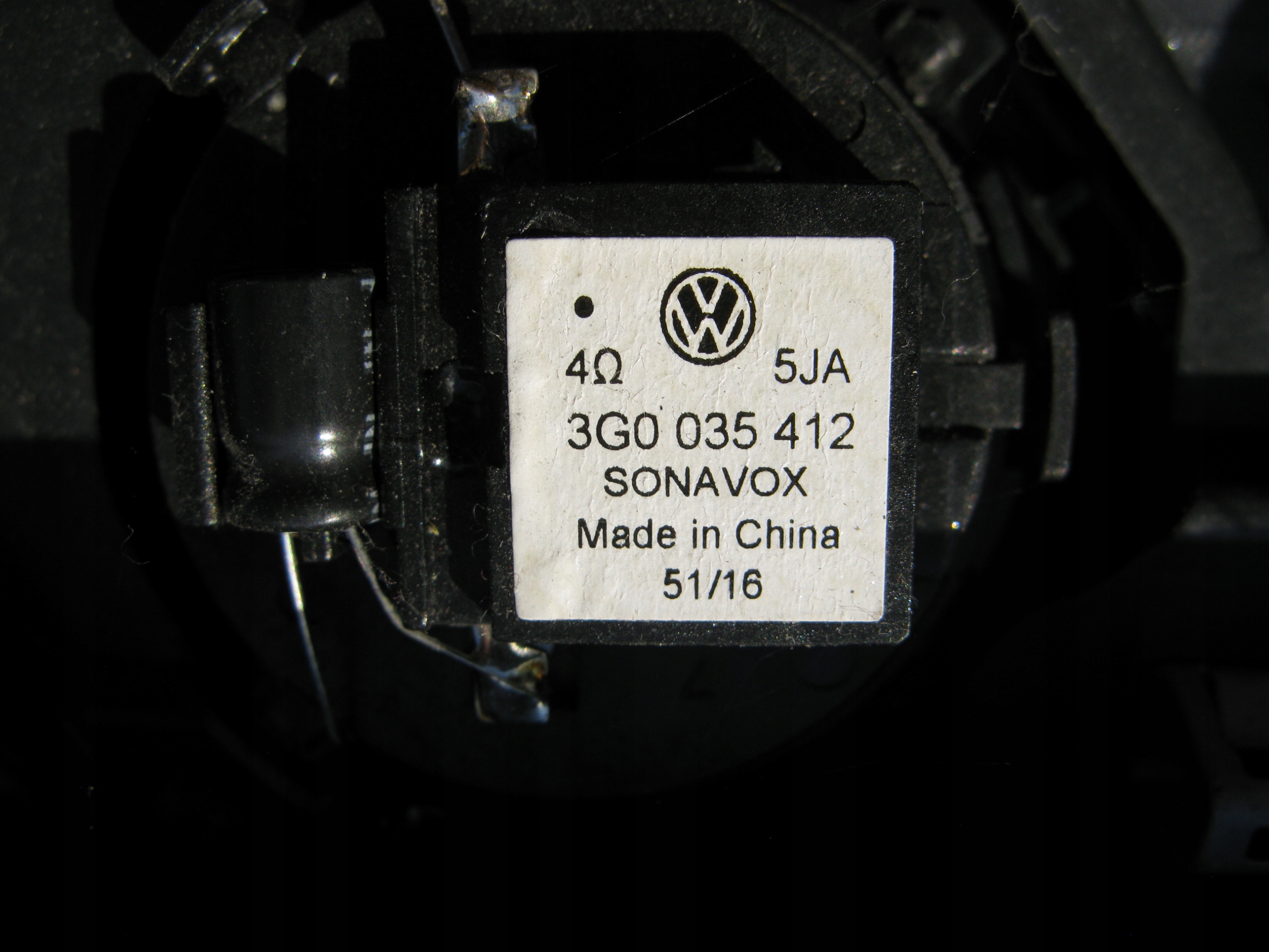 дверные карты левый зад vw ARTEON