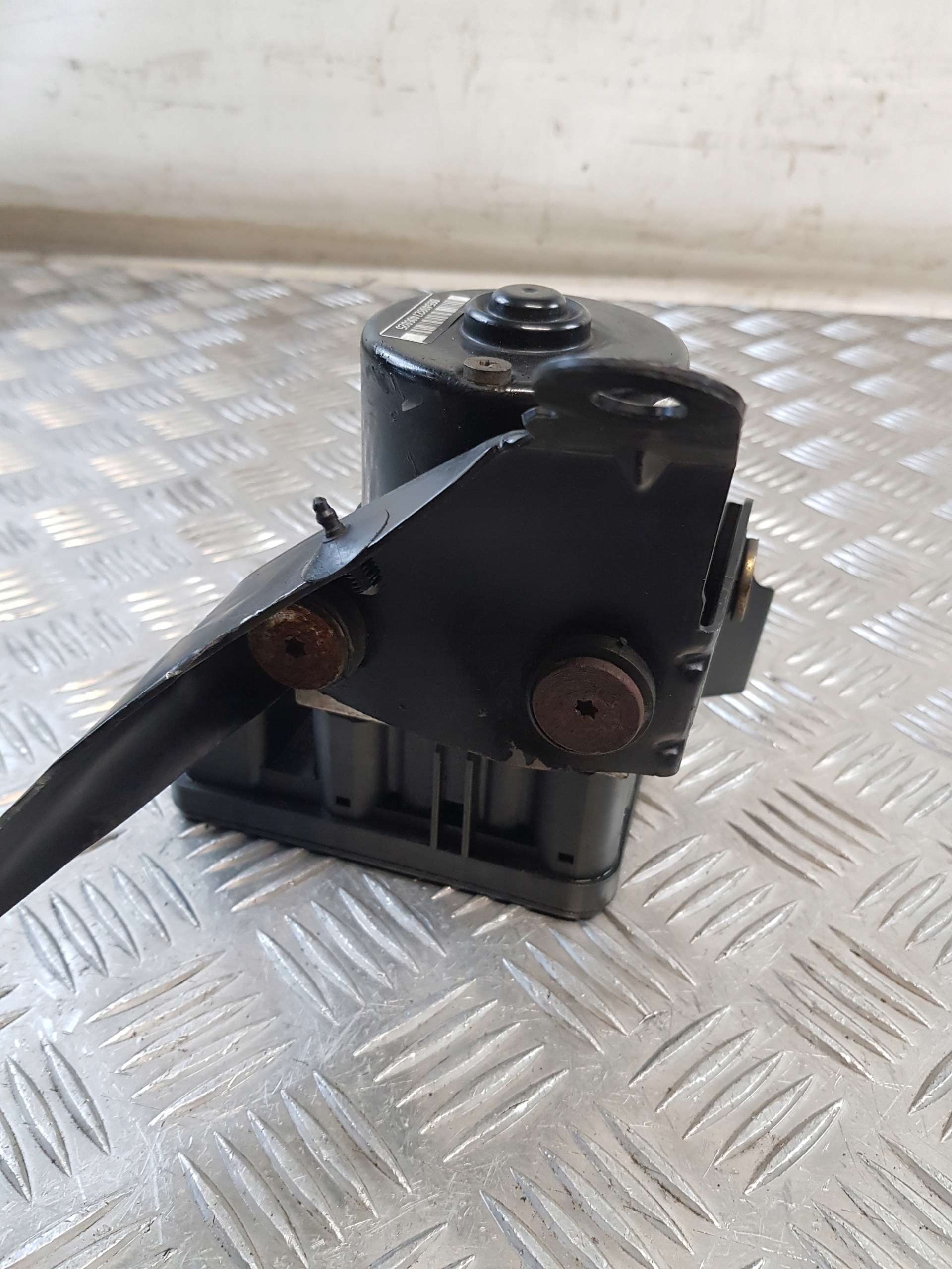 Pompa ABS OE 2S61-2M110-CD FORD FIESTA MK6 1.4B