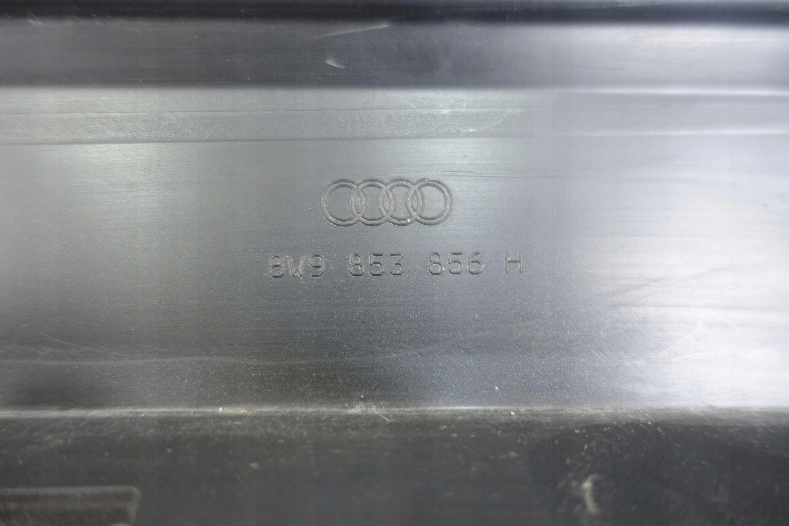 moulding threshold right AUDI A4 B9 LIFT ALLROAD 2019