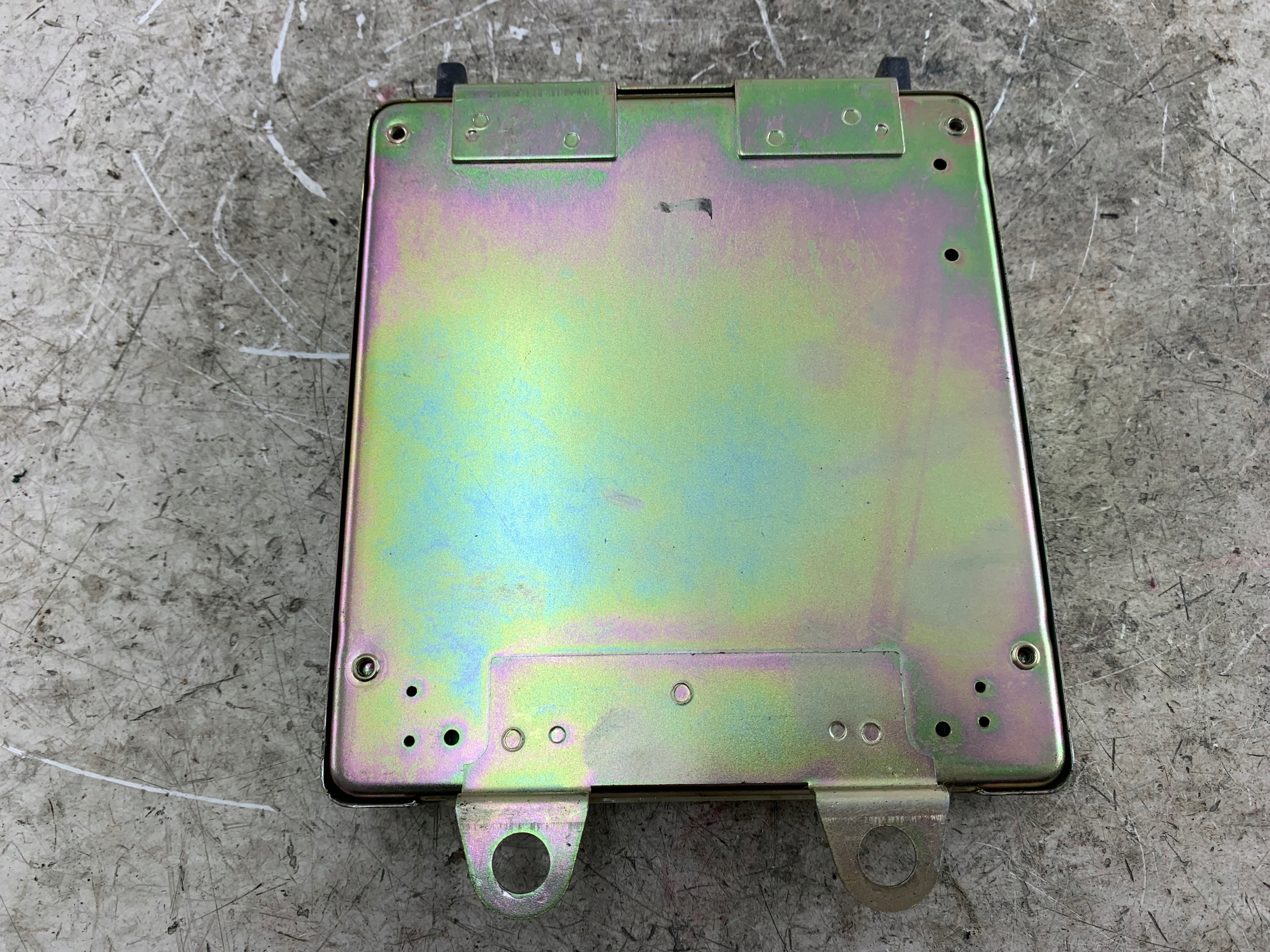 KIA JOICE 2.0 control unit of the engine 39100-M3100
