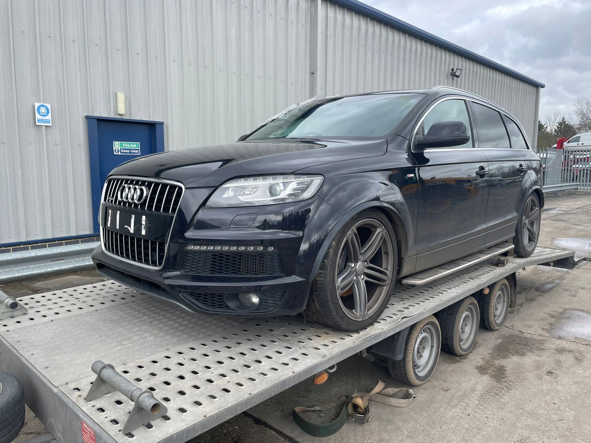 Audi Q7 4L двигатель комплектный бензин 3.0tdi