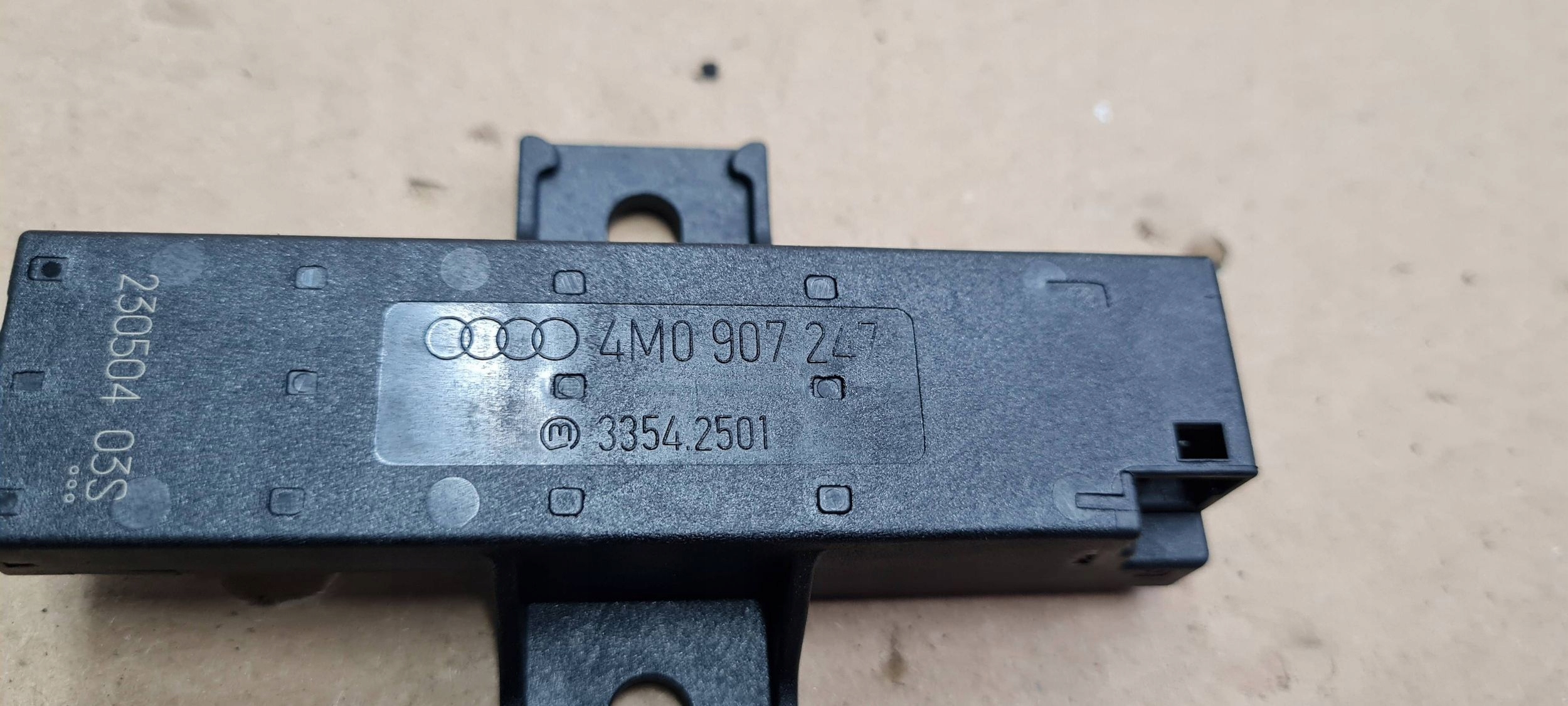 A6 C8 4K module control unit ANTENY KEYLESS 4M0907247 A4 B9 8W Q5 Q7 4M A7 4K