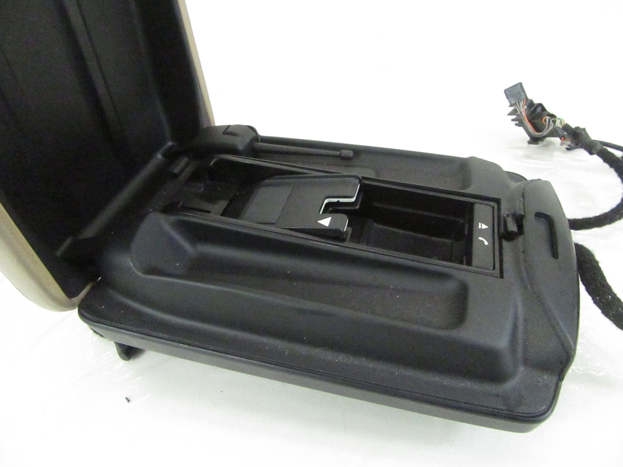 armrest front BMW E53 X5 leather EUROPA