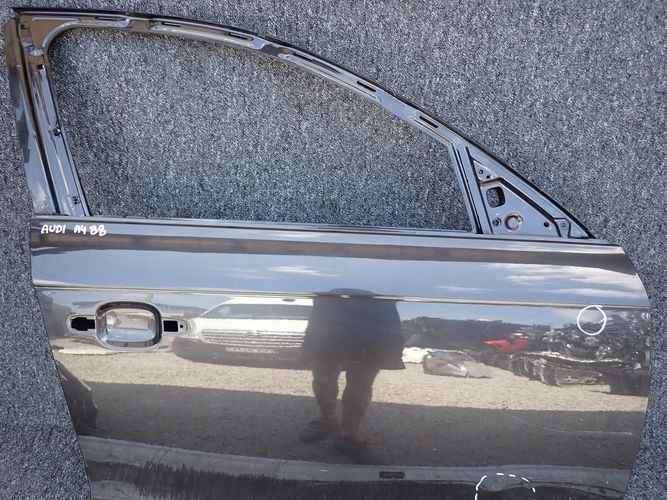 AUDI A4 B8 08- door right front front