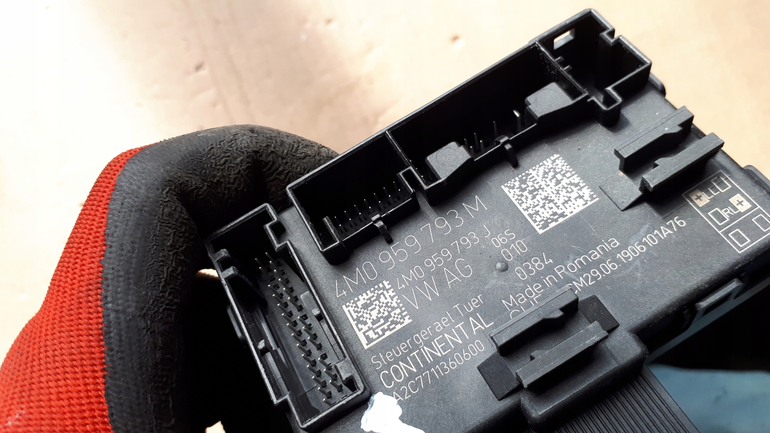 S4 B9 A4 8W module control unit door 4M0959793M A5 8W