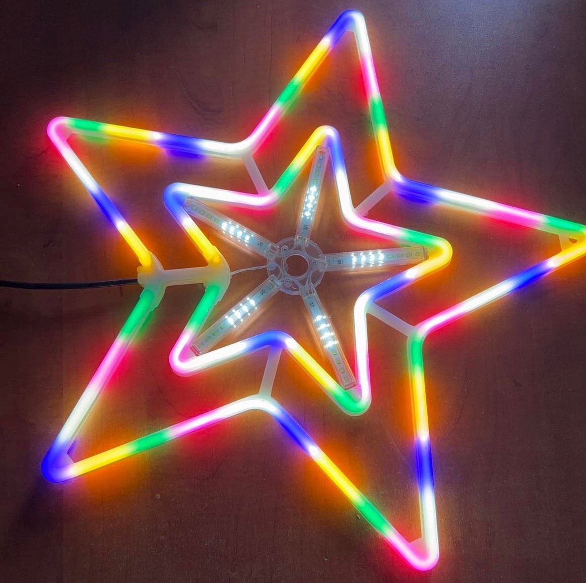 

Ozdoba Świąteczna Gwiazda Neon Led 55 CM Multi