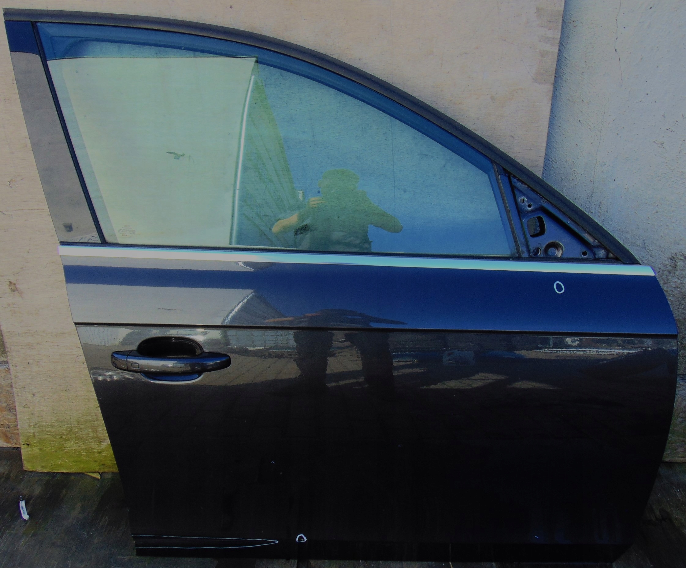 DRZWI PRAWE PRZÓD PRZEDNIE AUDI A4 B8 2007r- LZ7L EUROPA