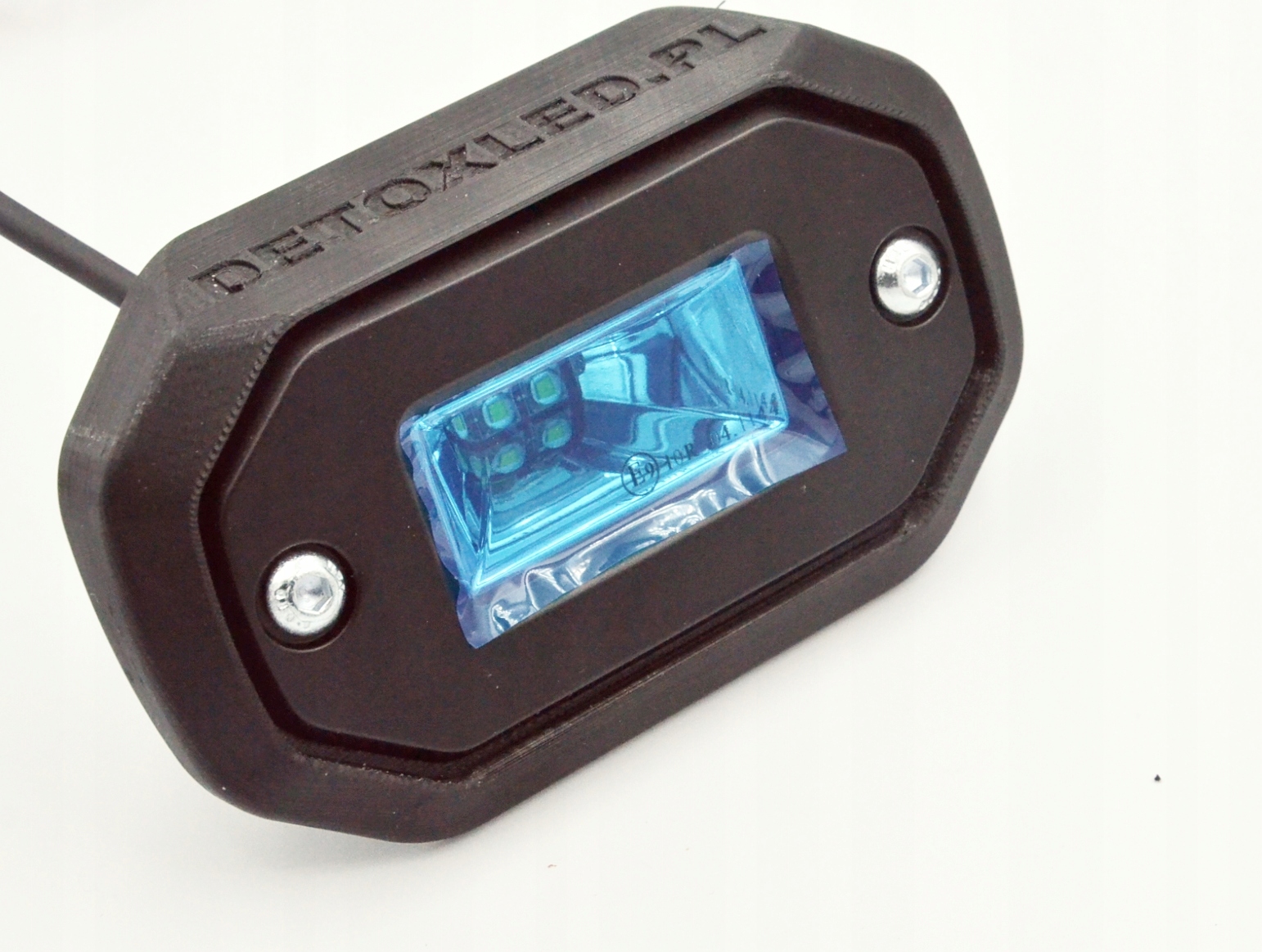 T2-obud - Светодиодная лампа 20W 2