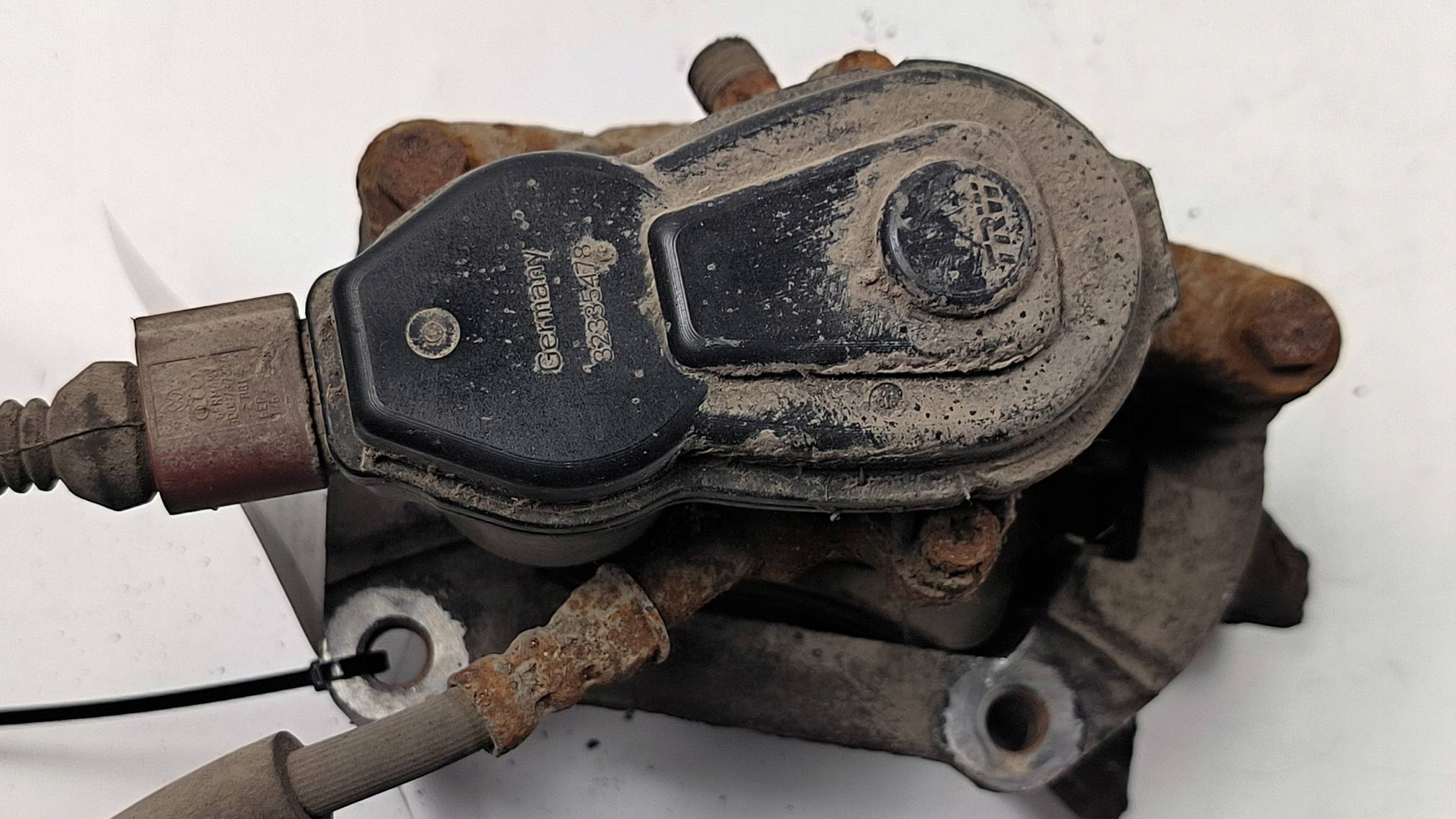 caliper brake rear part left 2.0 TDI AUDI A4 B8