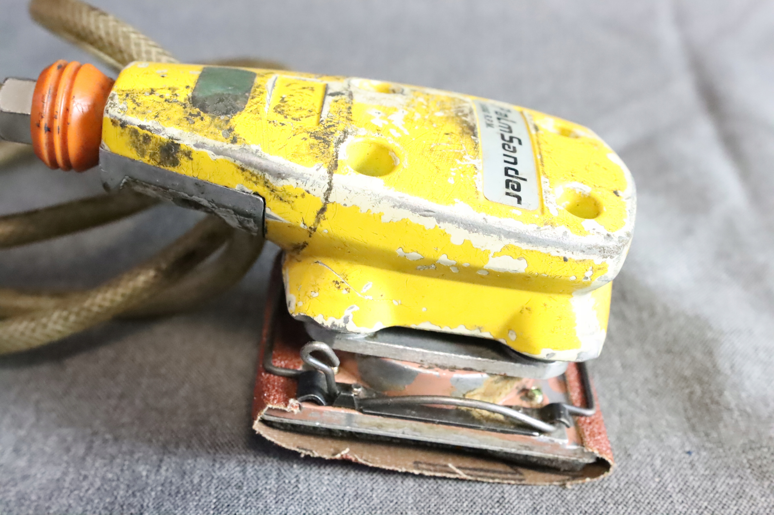 SZLIFIERKA oscylacyjna pneumatyczna PALMSANDER 75X85 MM 15 000 OBR./MIN Kod producenta MPN: SP-929