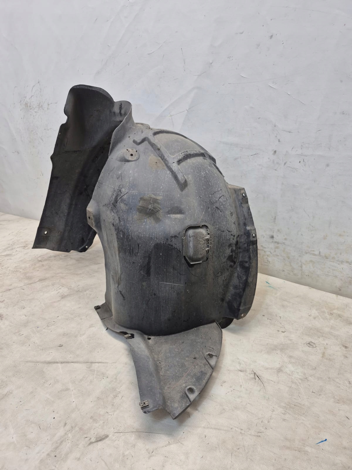 AUDI A1 8X 8X0 10- mudguard left front front 8X0809961F