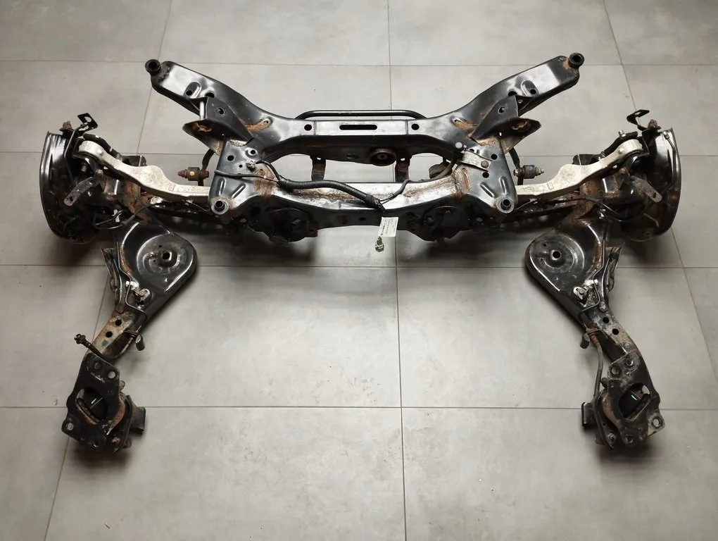 Renault Kadjar sider sususpension rear part axis 4WD 4X4