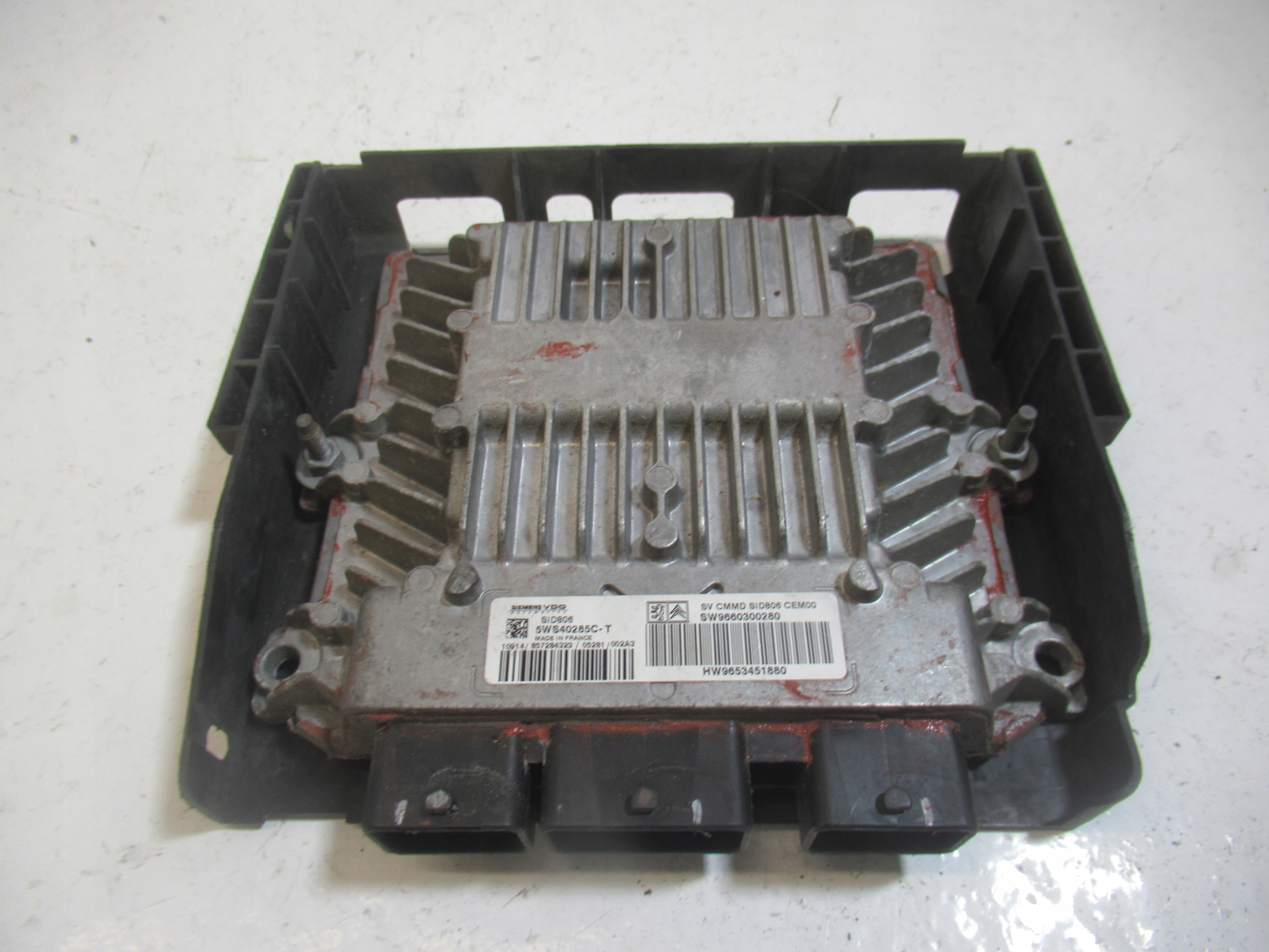 computer of the engine control unit CITROEN C2 1.4 HDI SIEMENS 5WS40285C-T