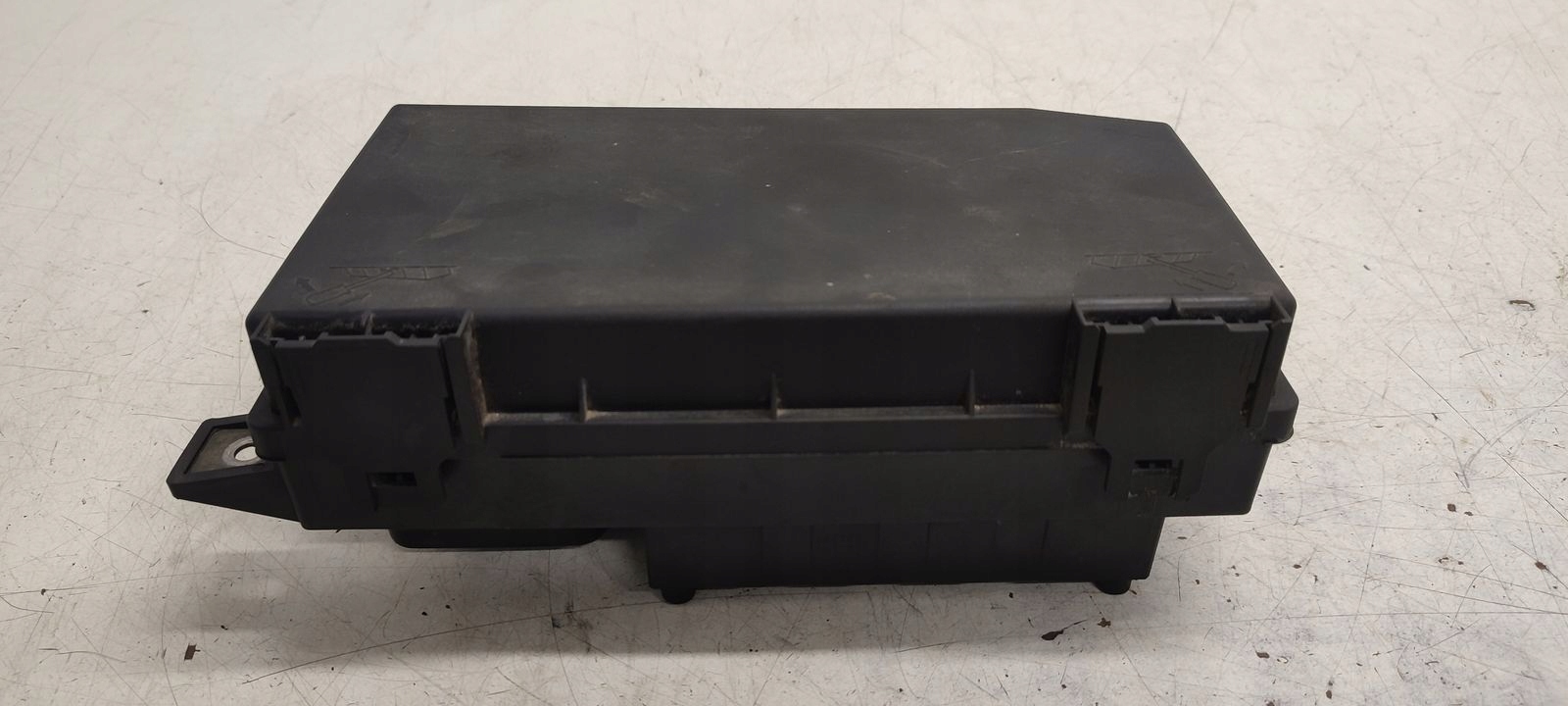 Module fusibles Opel Astra H HB 1,4 16V