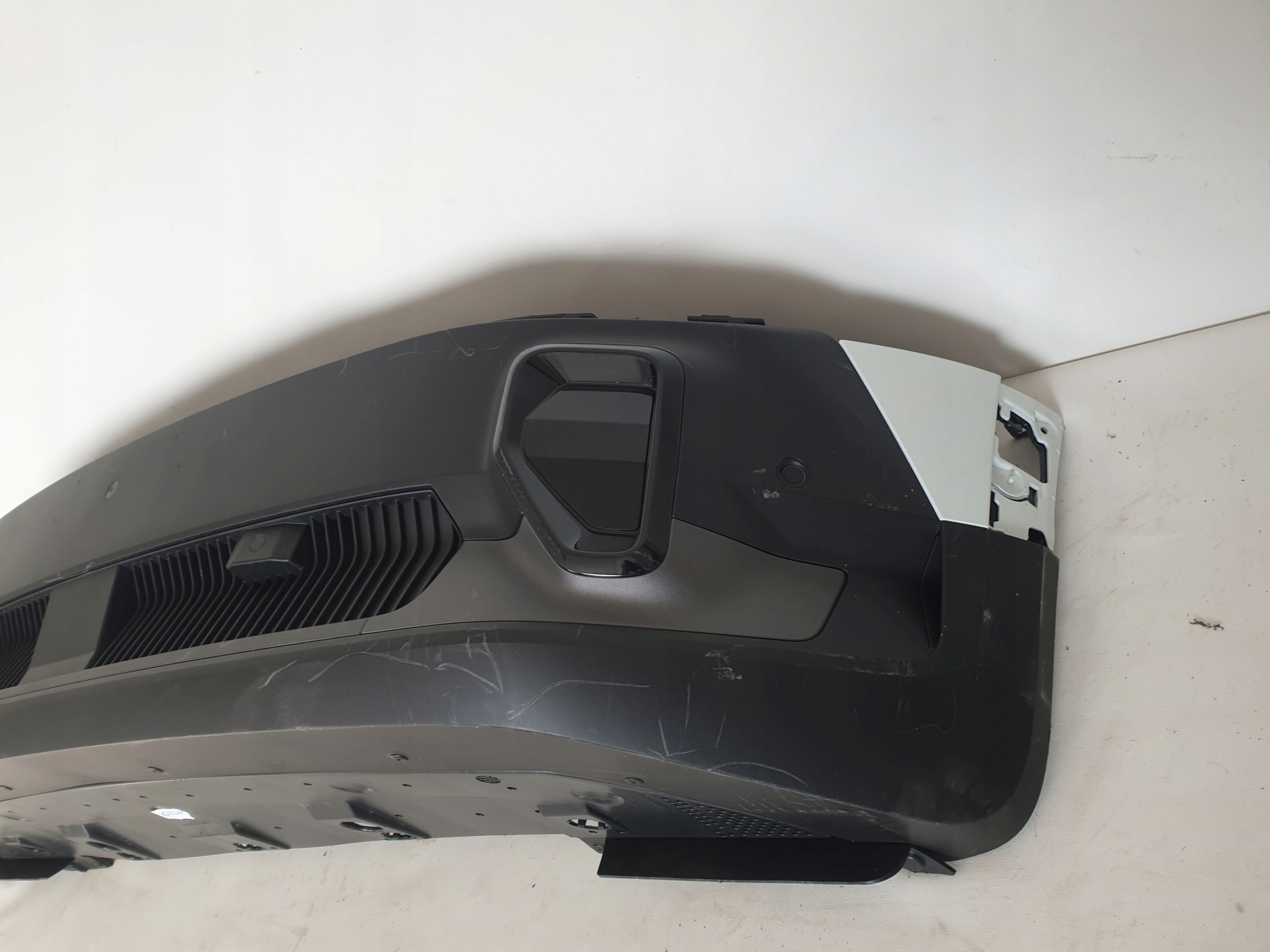 RENAULT 4 IV E-TECH 25-> bumper front front PDC cover 620269461R