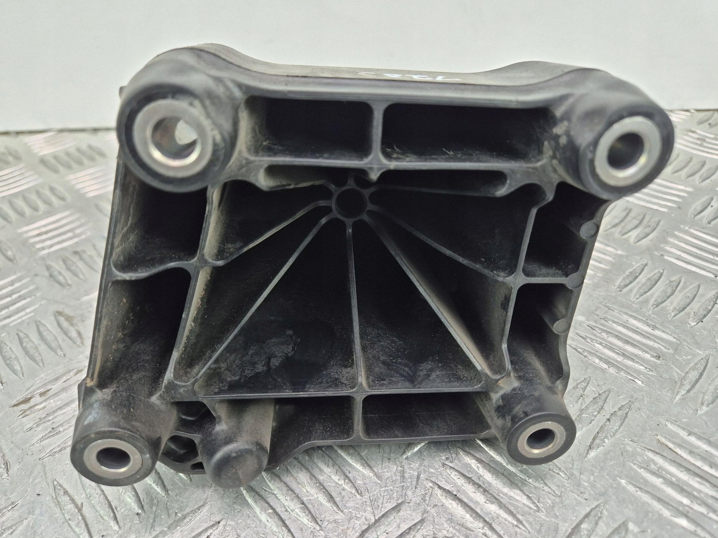 engine mount Mercedes C200 W205 M264.920 A2642200200