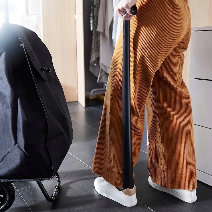 IKEA OMTANKSAM ŁYŻKA DO BUTÓW ANTRACYT KLASYCZNA DŁUGOŚĆ 80 CM Marka IKEA