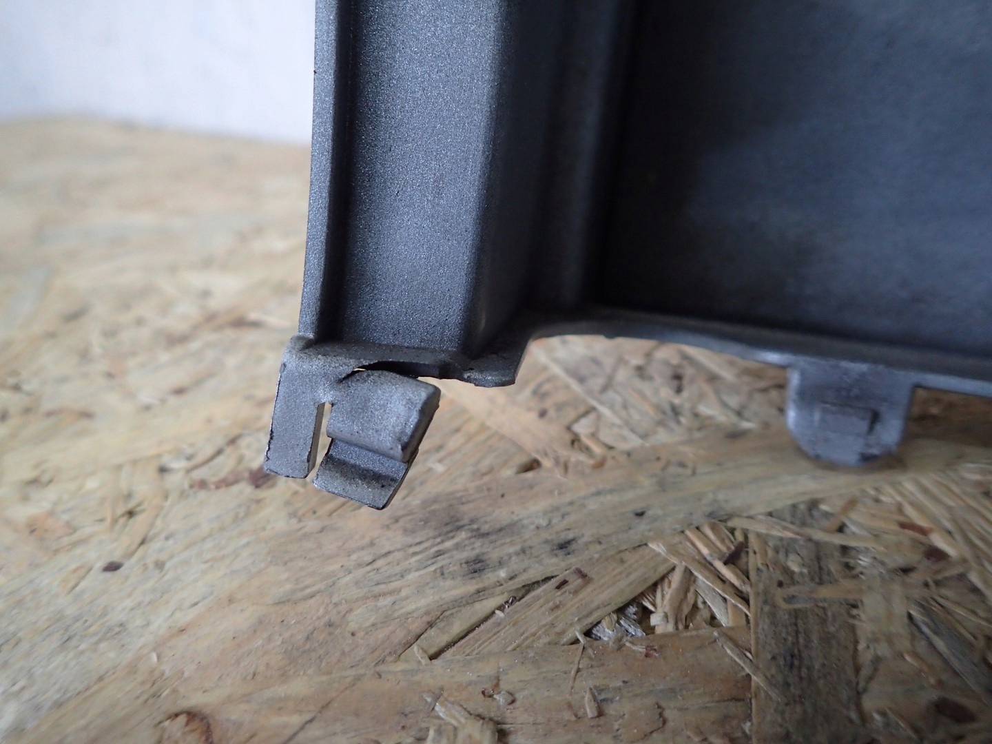 ECKE DER STOSSSTANGE LINKS HECK VW T5 7H0807321C