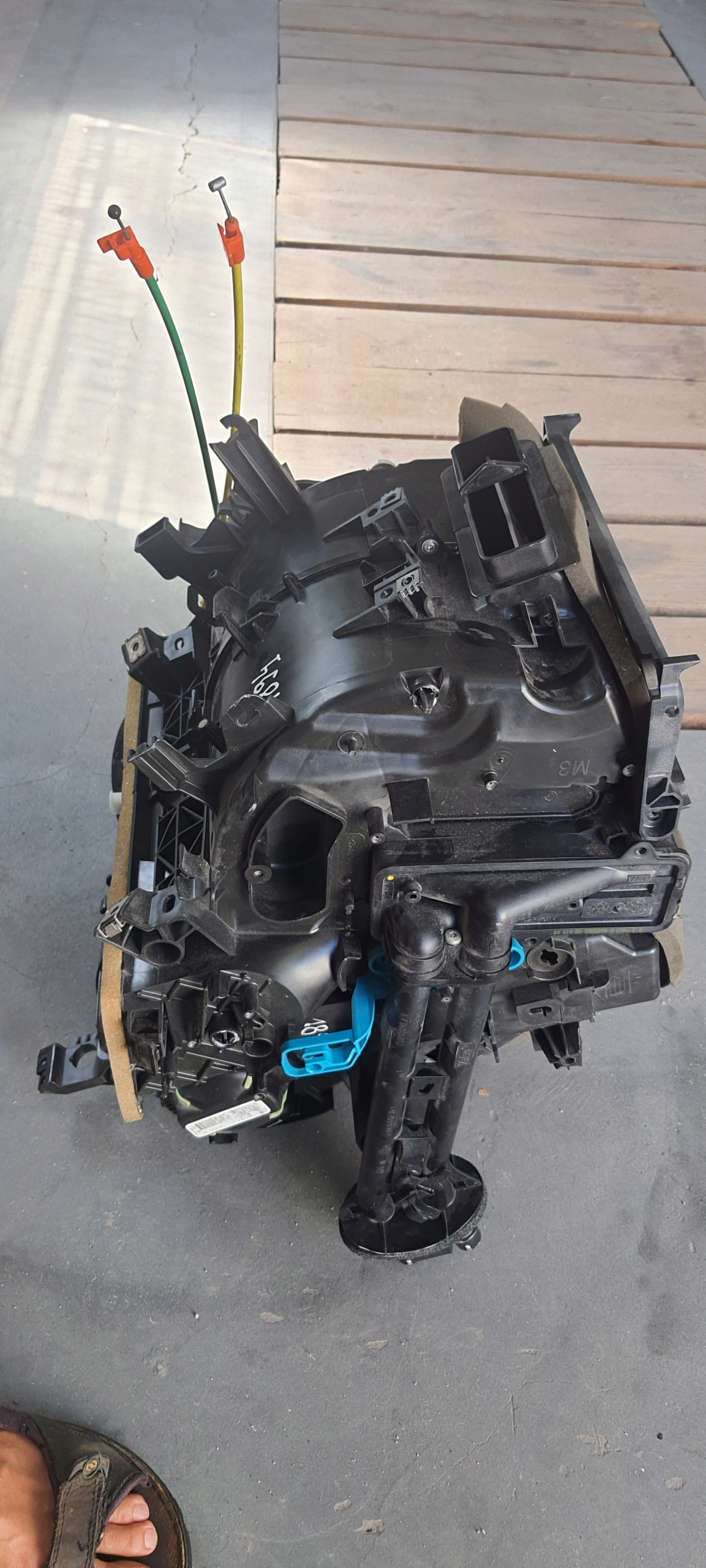 . кондиционера peugeot 207