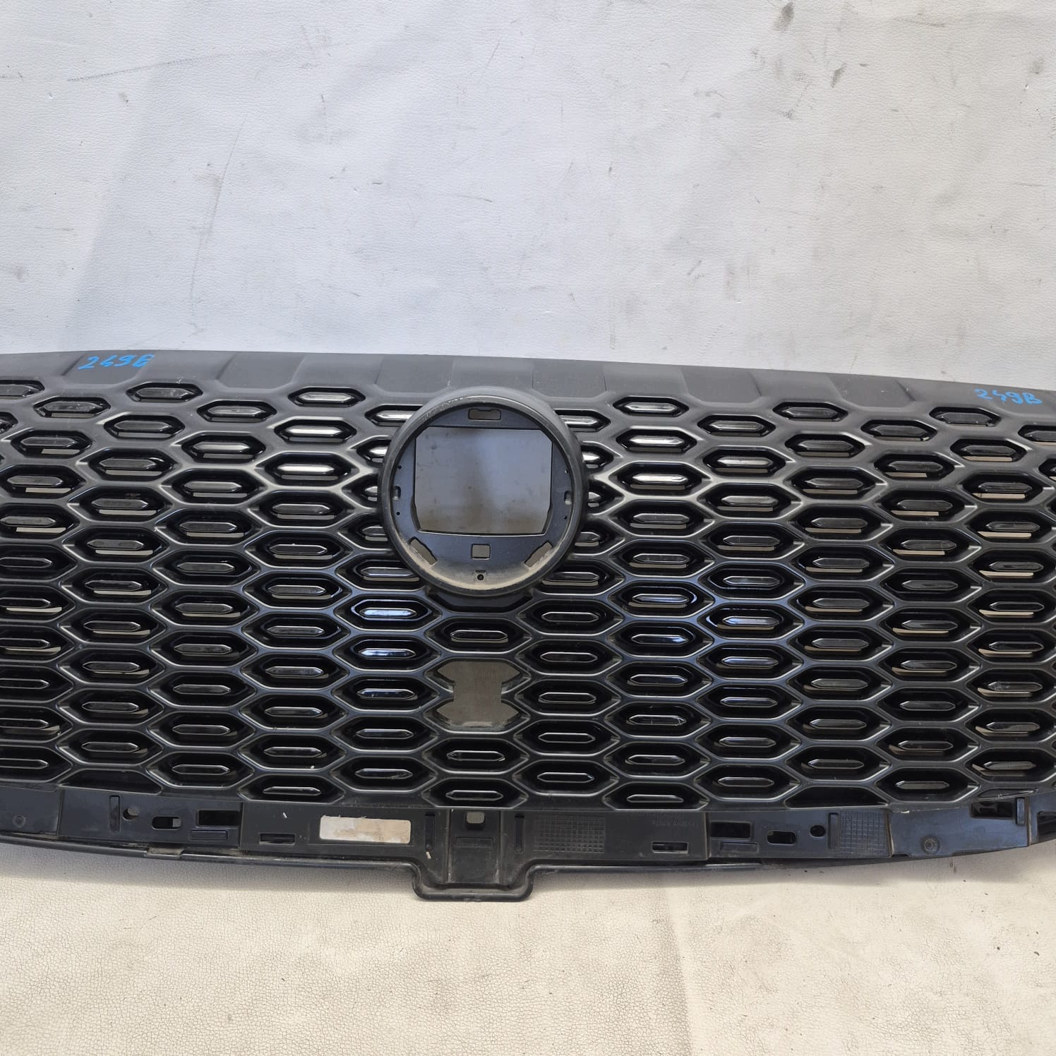 JAGUAR e-PACE 18-24 Griglia GRIGLIA