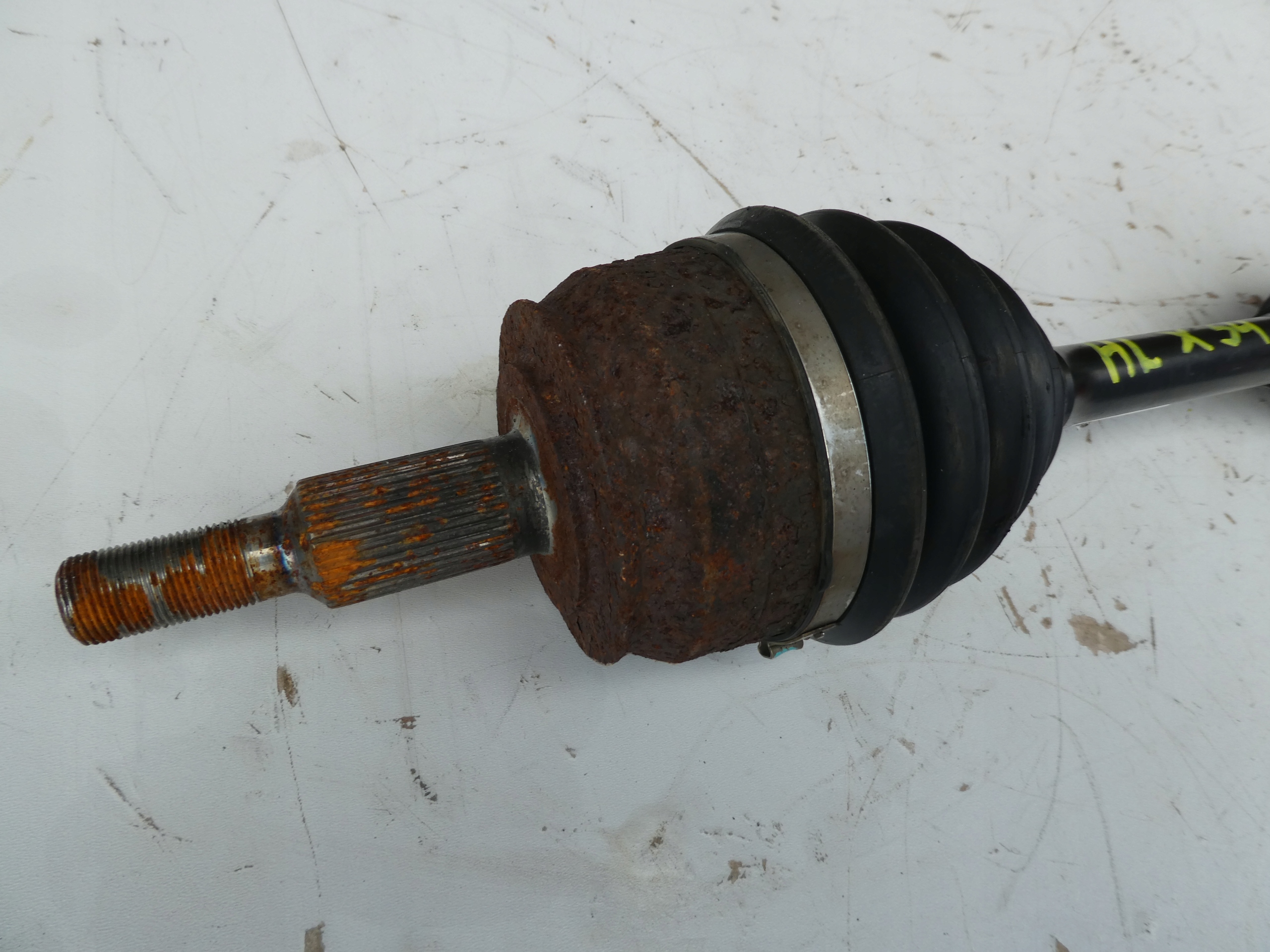 VW T5 LIFT semi-axis right 7E0407272AL