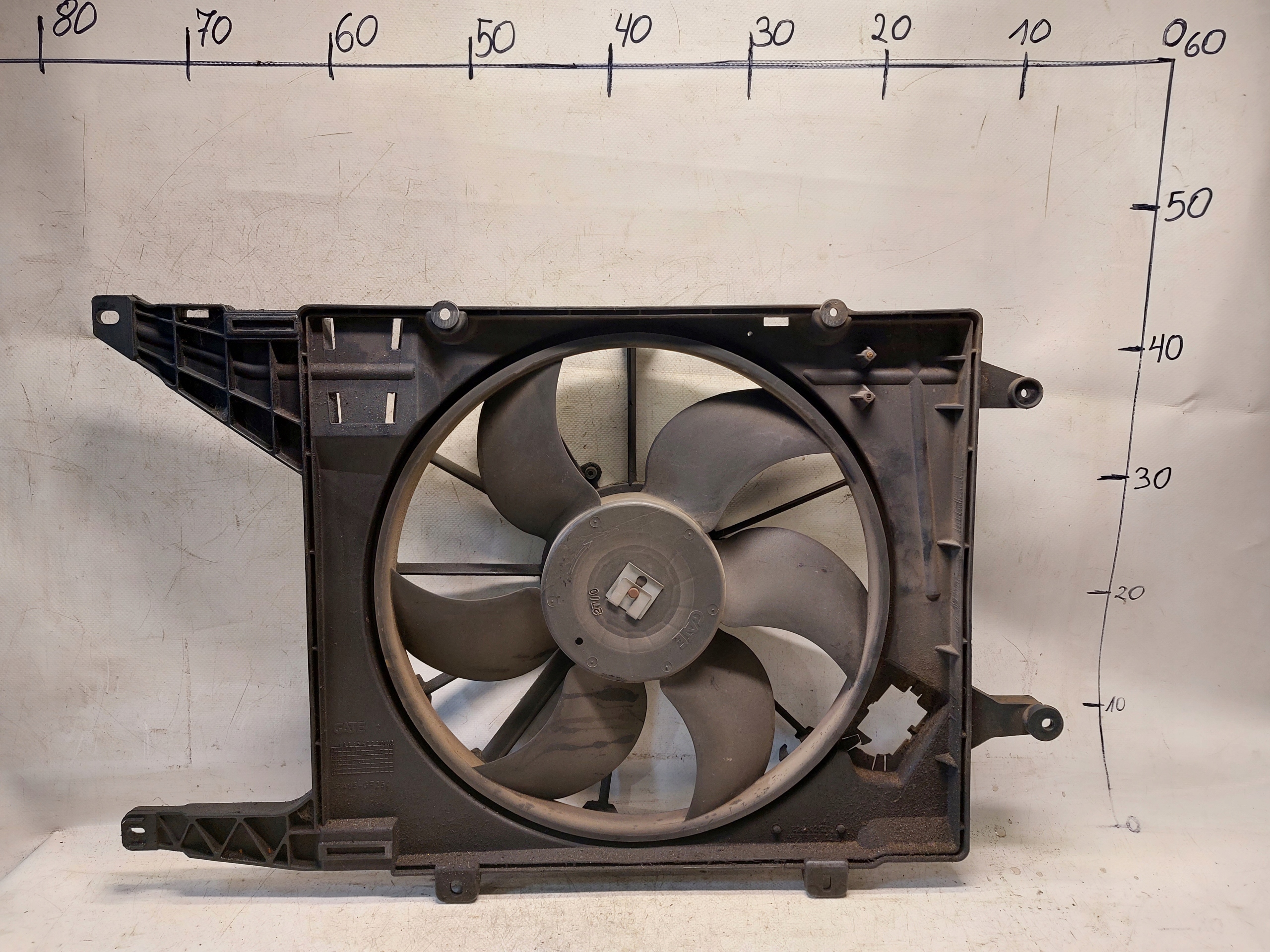 WENTYLATOR CHŁODNICY RENAULT SCENIC I 1.9DCI Typ samochodu Samochody osobowe