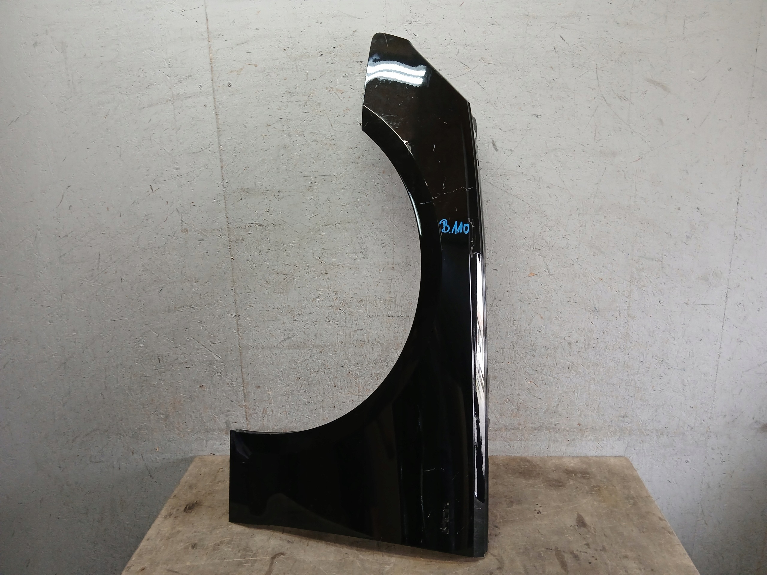 fender front left AUDI A4 B9 8W LIFT 19