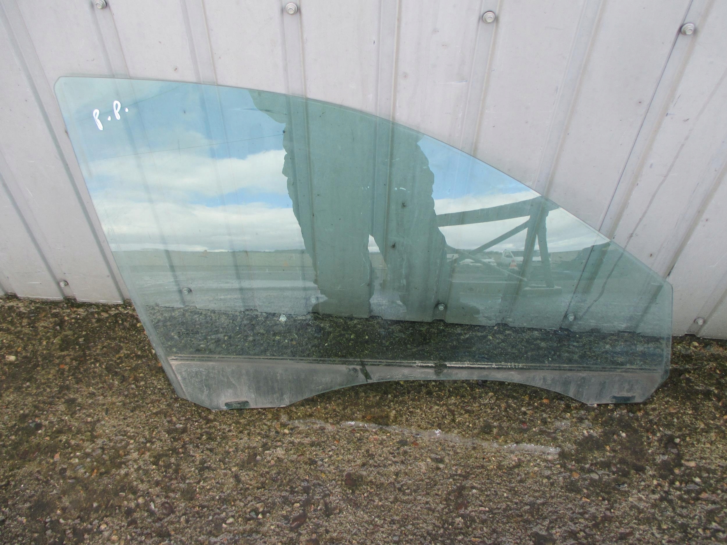 JAGUAR X-TYPE 01-09 SZYBA PRAWA PRZEDNIA ..4