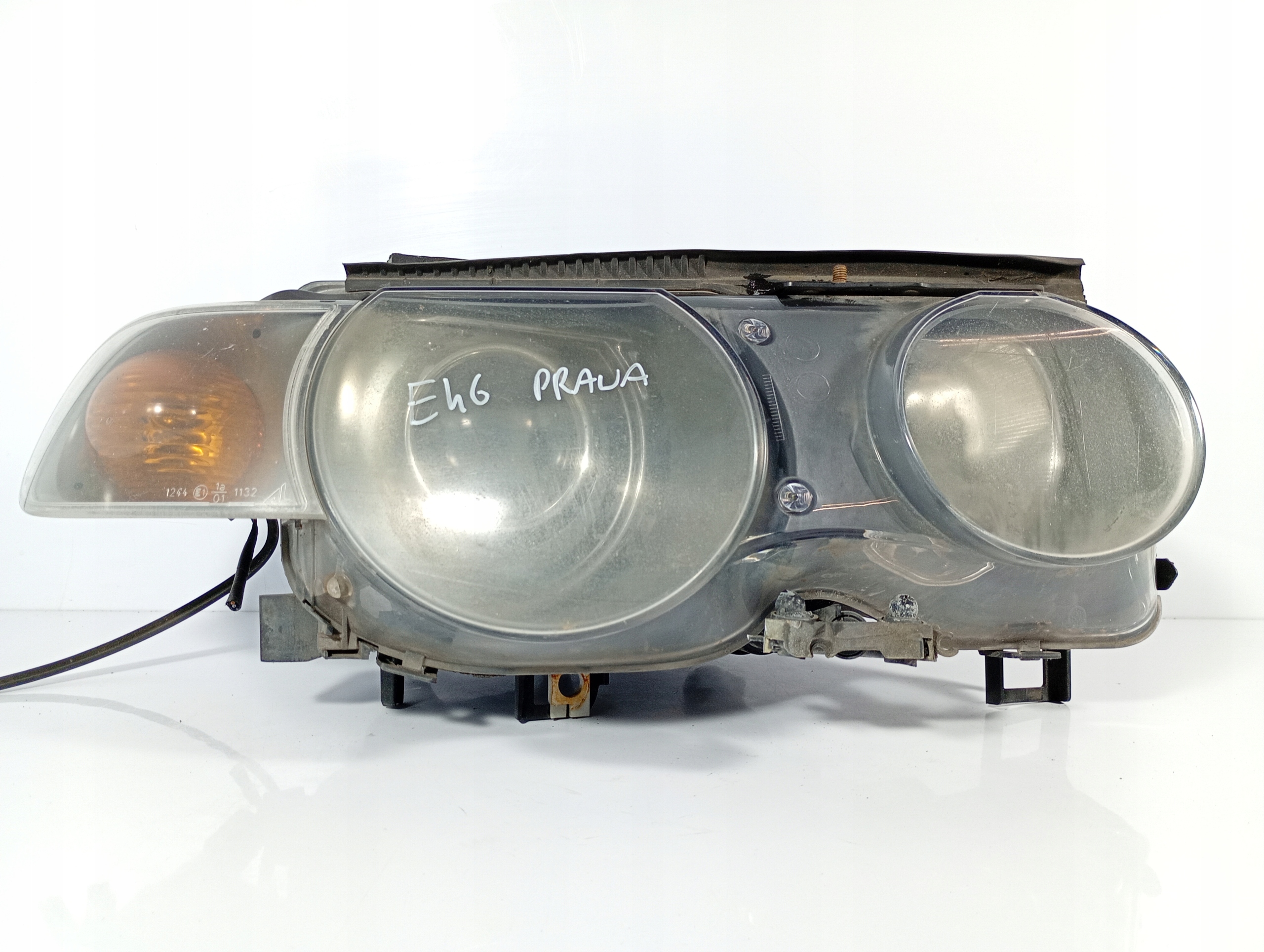 BMW 3 E46 01-08 REFLEKTOR light front front right XENON