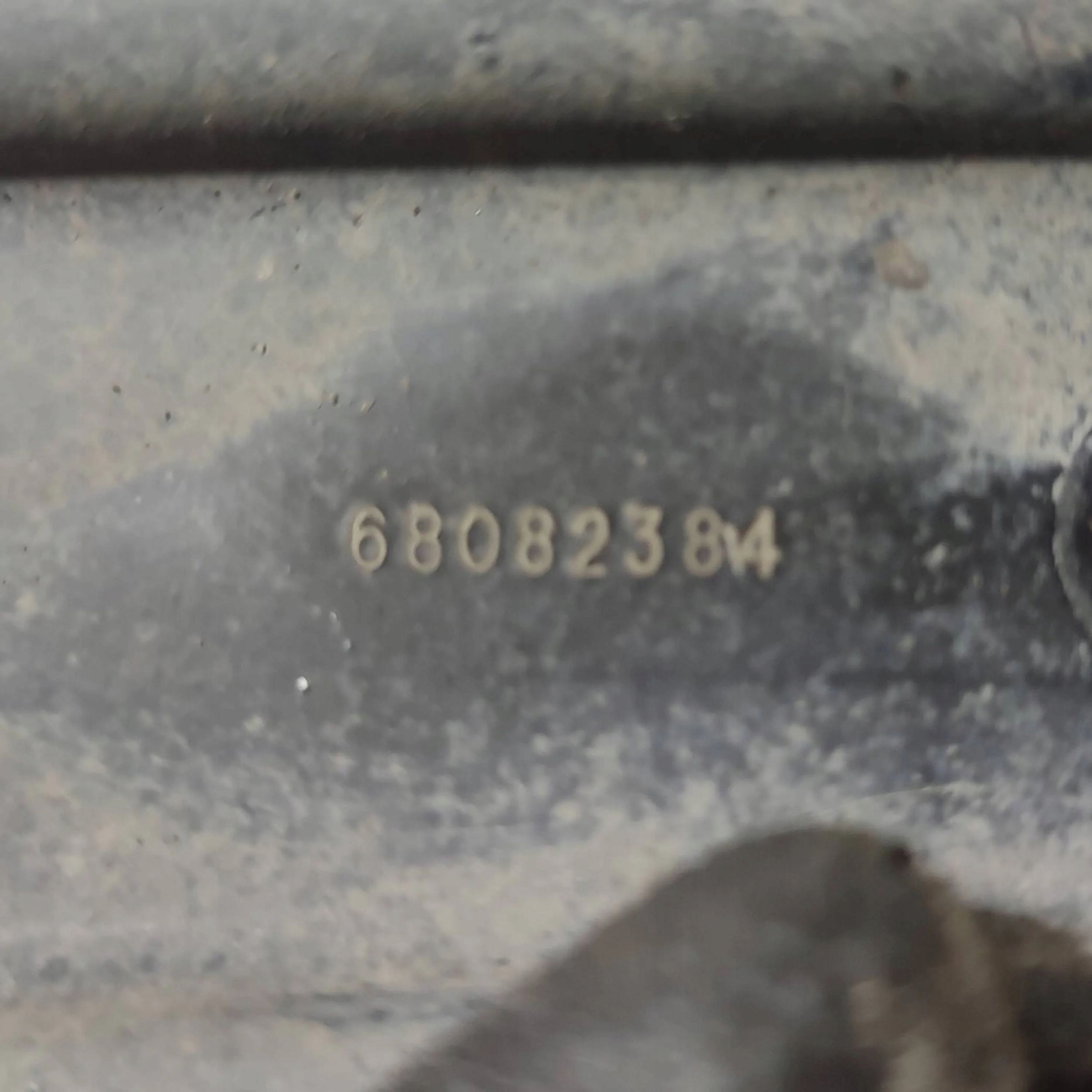 Jeep Cherokee 2015 front side right arm front