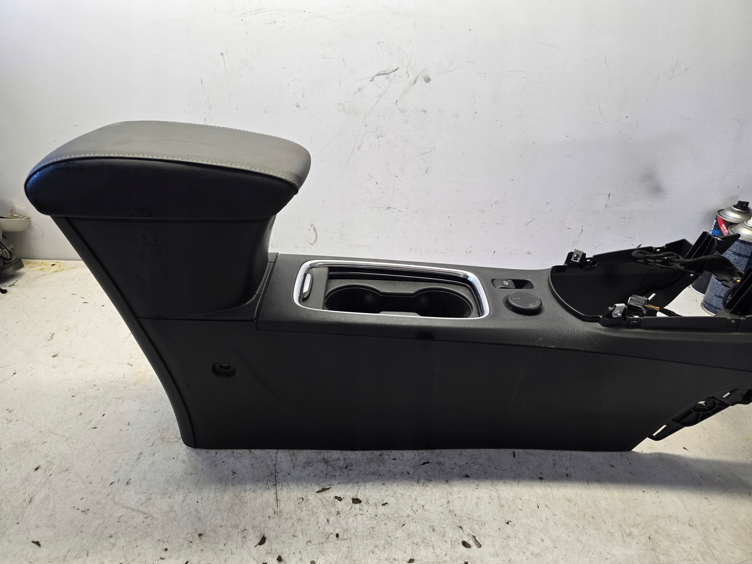 OPEL ASTRA K LIFT armrest TUNEL central original