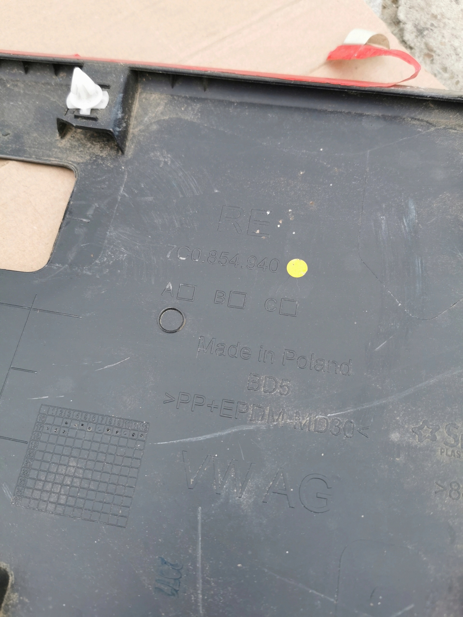 VW CRAFTER II MAN TGE moulding side right front 7C0854940 7C0.854.940