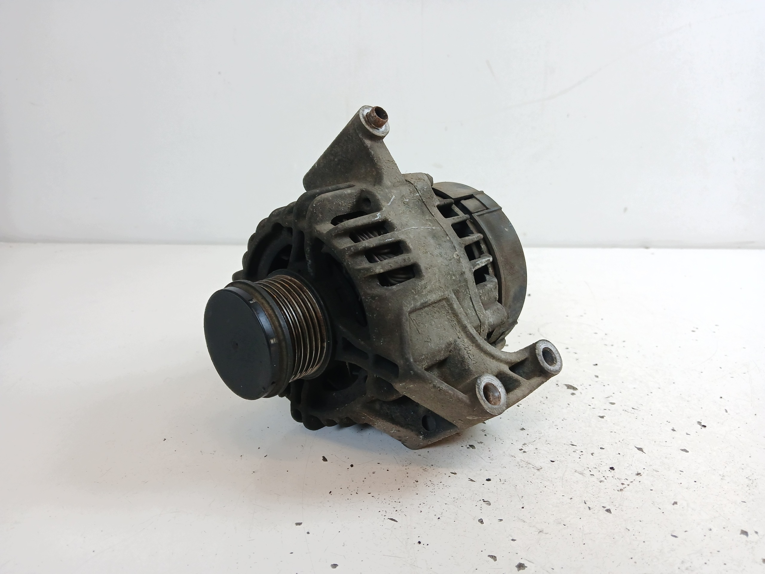 OPEL CORSA D 1.3 CDTI ALTERNATOR 13256932 105A