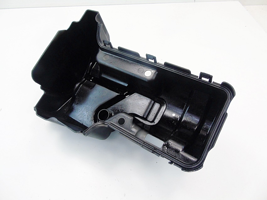 OSLONA-POMPY-SMOK-OLEJU-1-2-TDI-AUDI-A2-LUPO-AYZ-Numer-katalogowy-oryginalu-045103669C