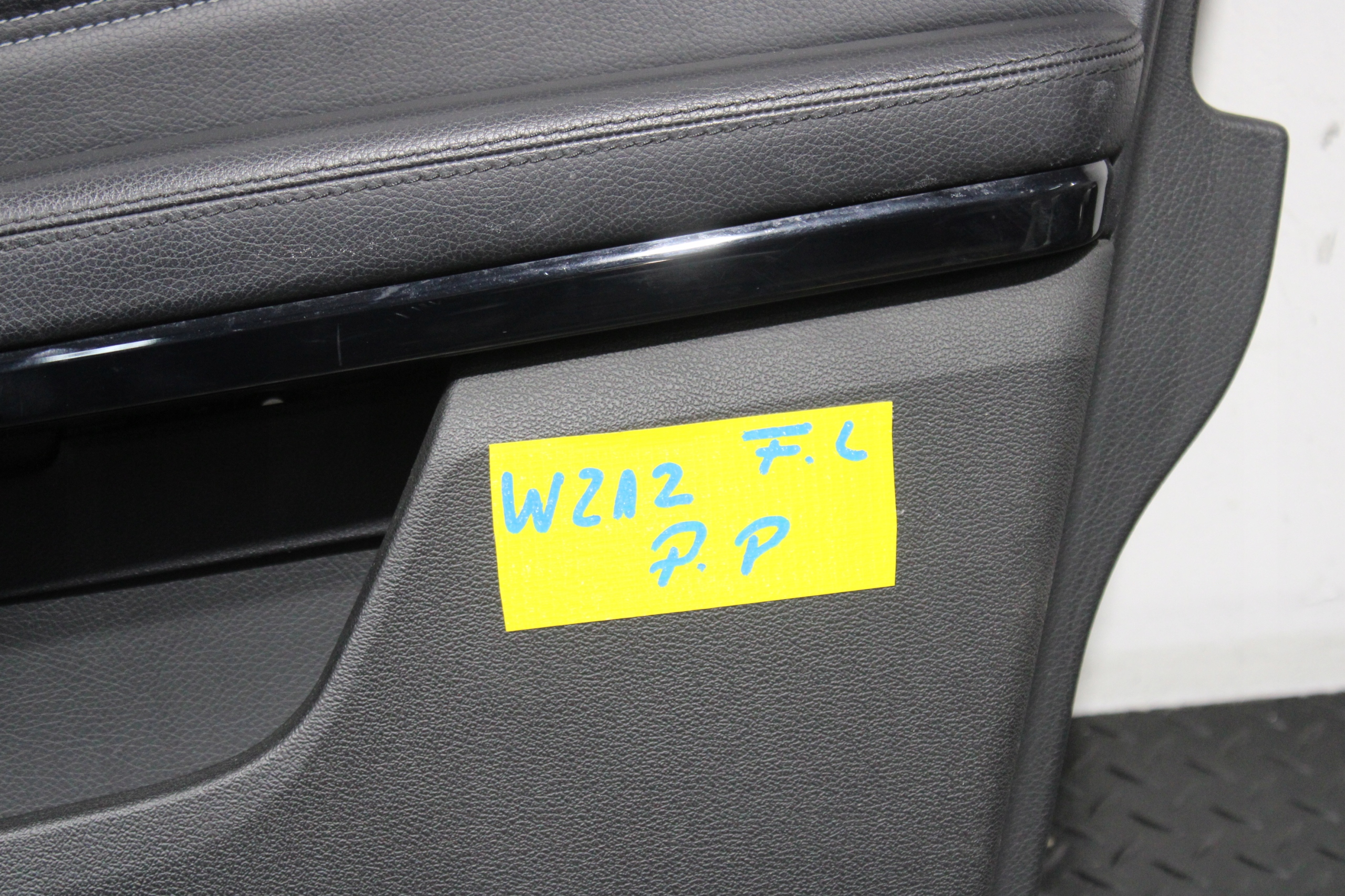 upholstery side door right front MERCEDES E-class W212 LIFT
