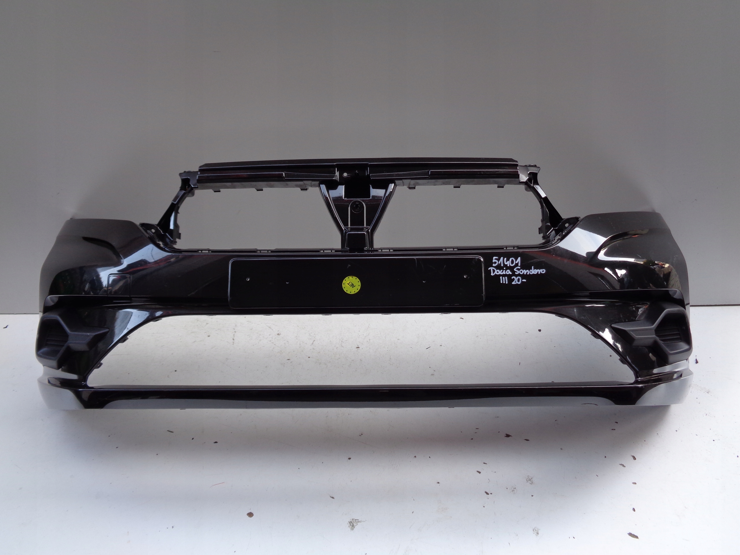 front bumper DACIA SANDERO III 20- LOGAN NR 51401