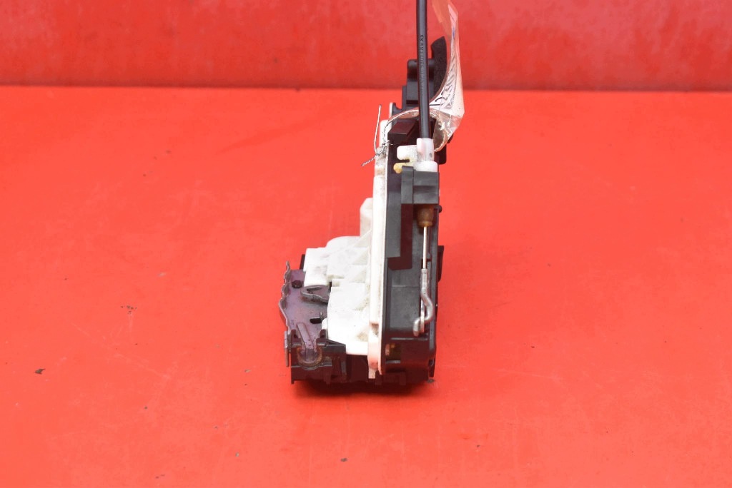 lock door right front front EU 5K1837016 VW GOLF 6 VI 5D HB 08-15