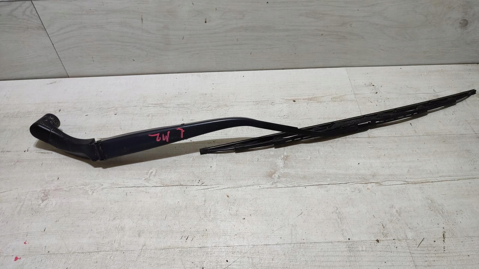 wiper arm left Mazda 2 DJ/DL lift